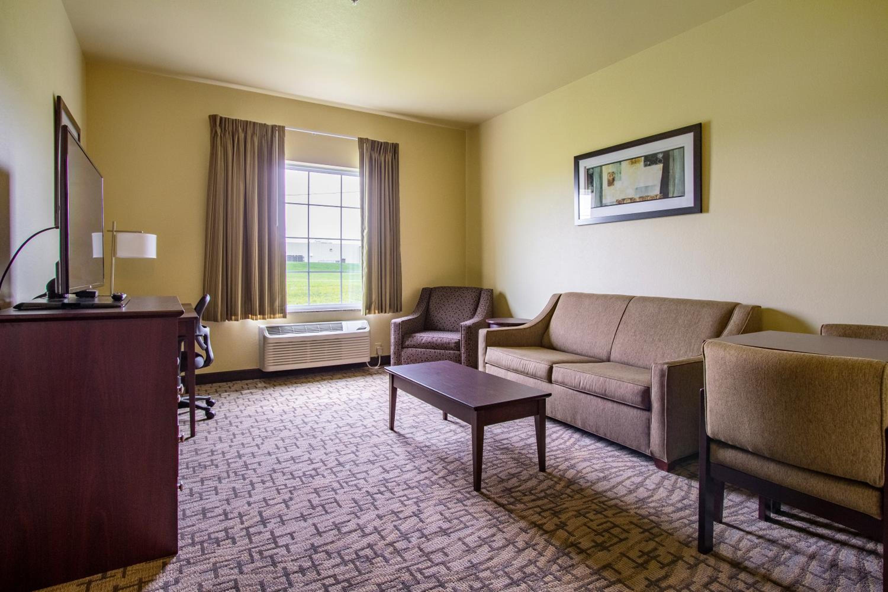 Cobblestone Hotel  Suites - Orrville - Property Image 30