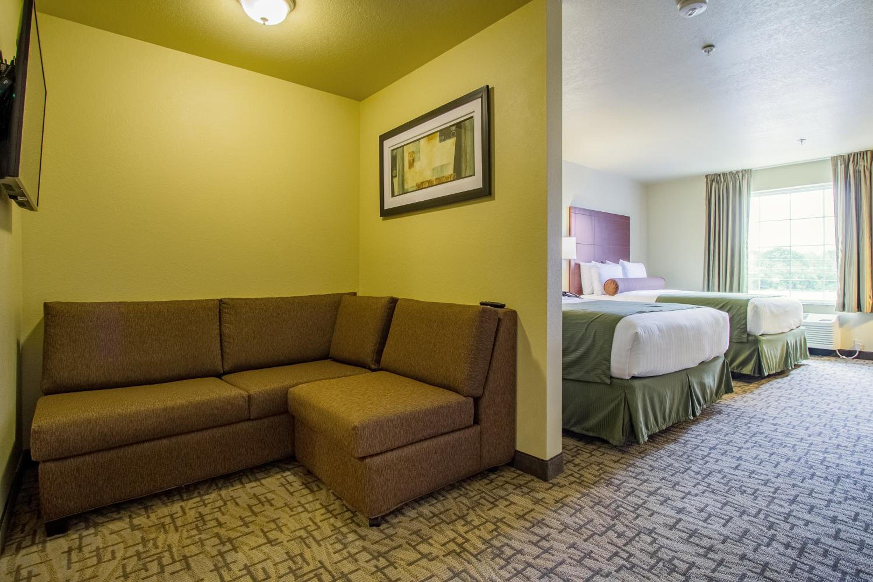 Cobblestone Hotel  Suites - Orrville - Property Image 26
