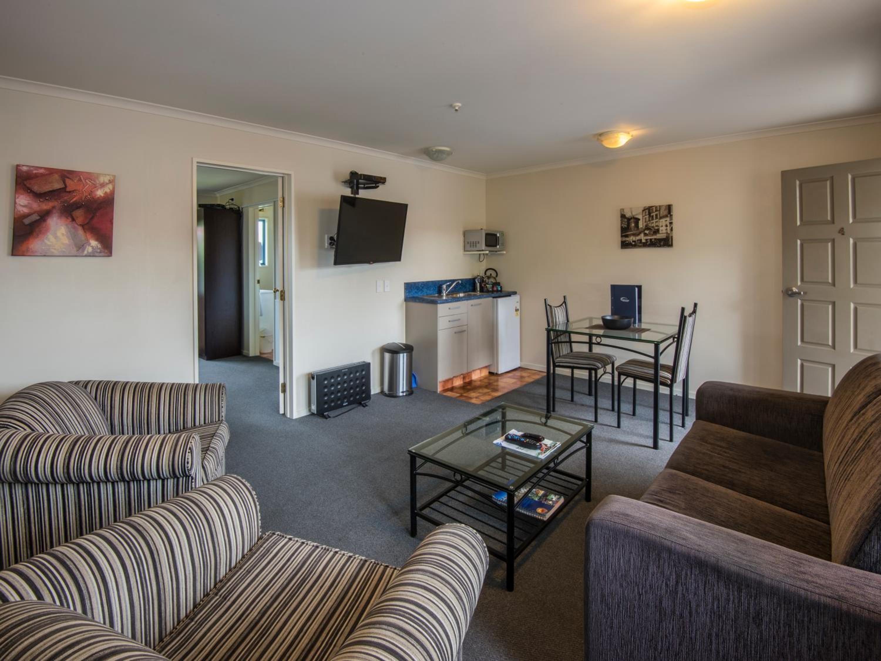 Gateway Motor Inn