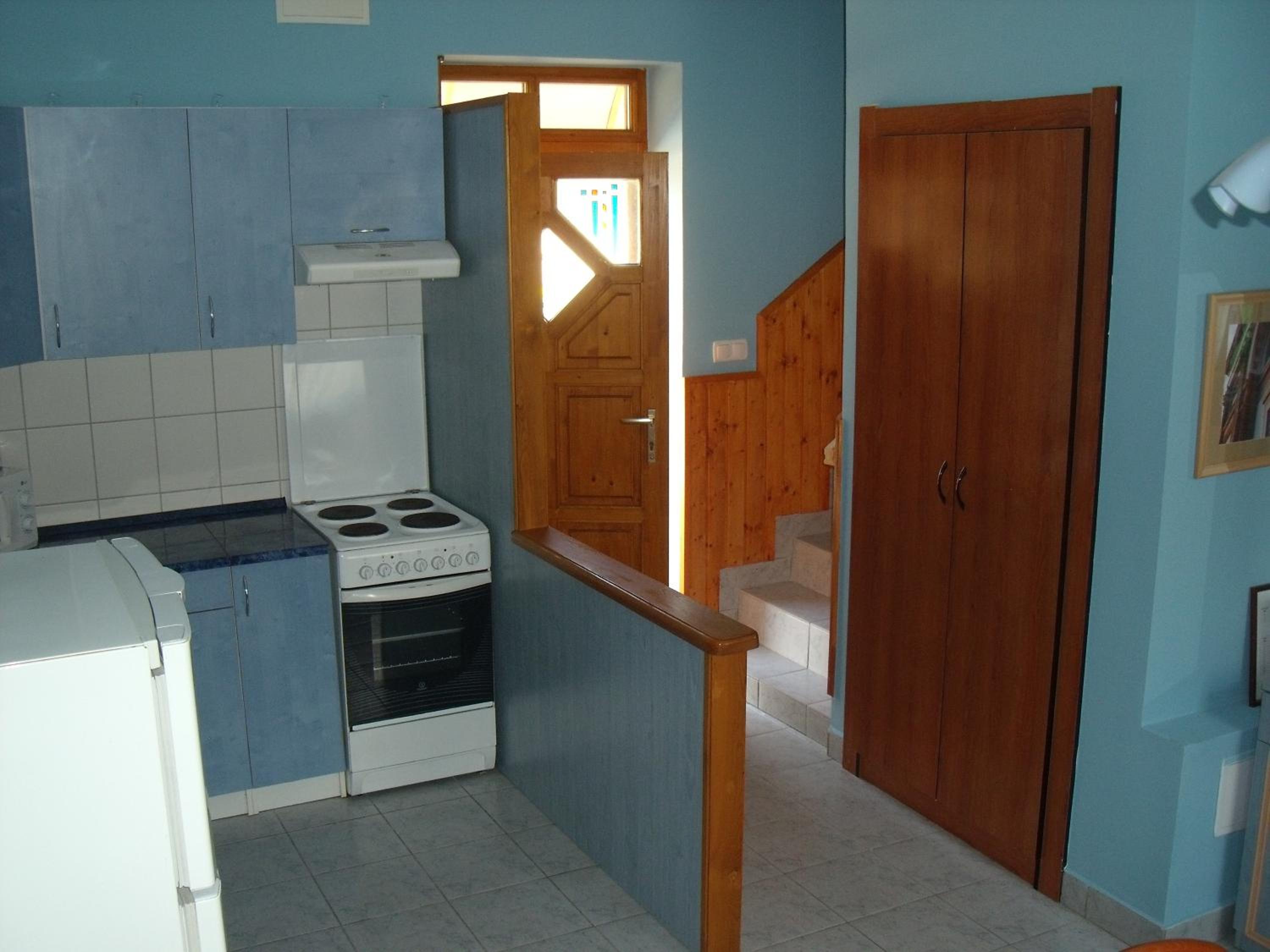 Sasi Apartmanház