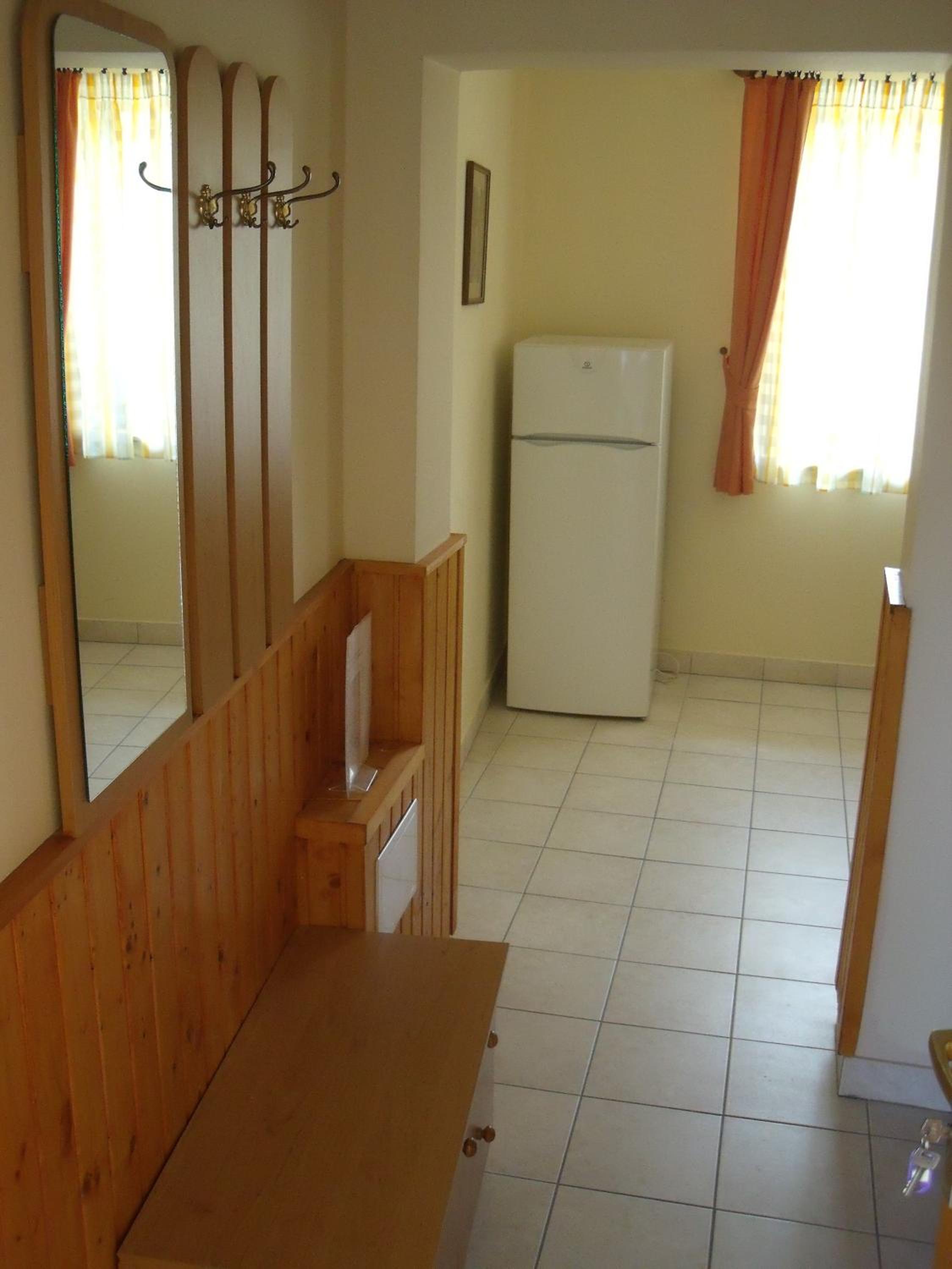 Sasi Apartmanház