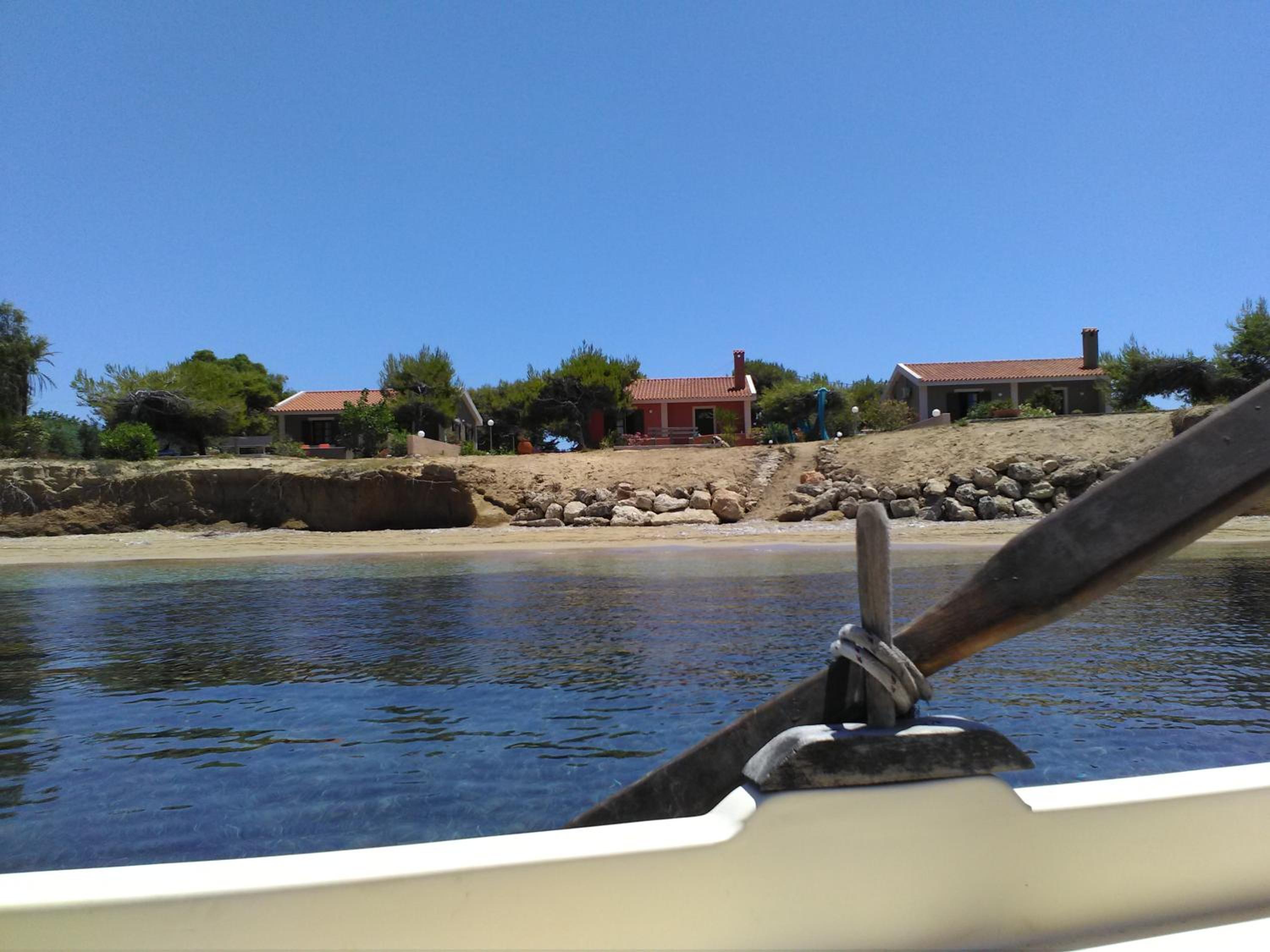 Minies Beach Villas