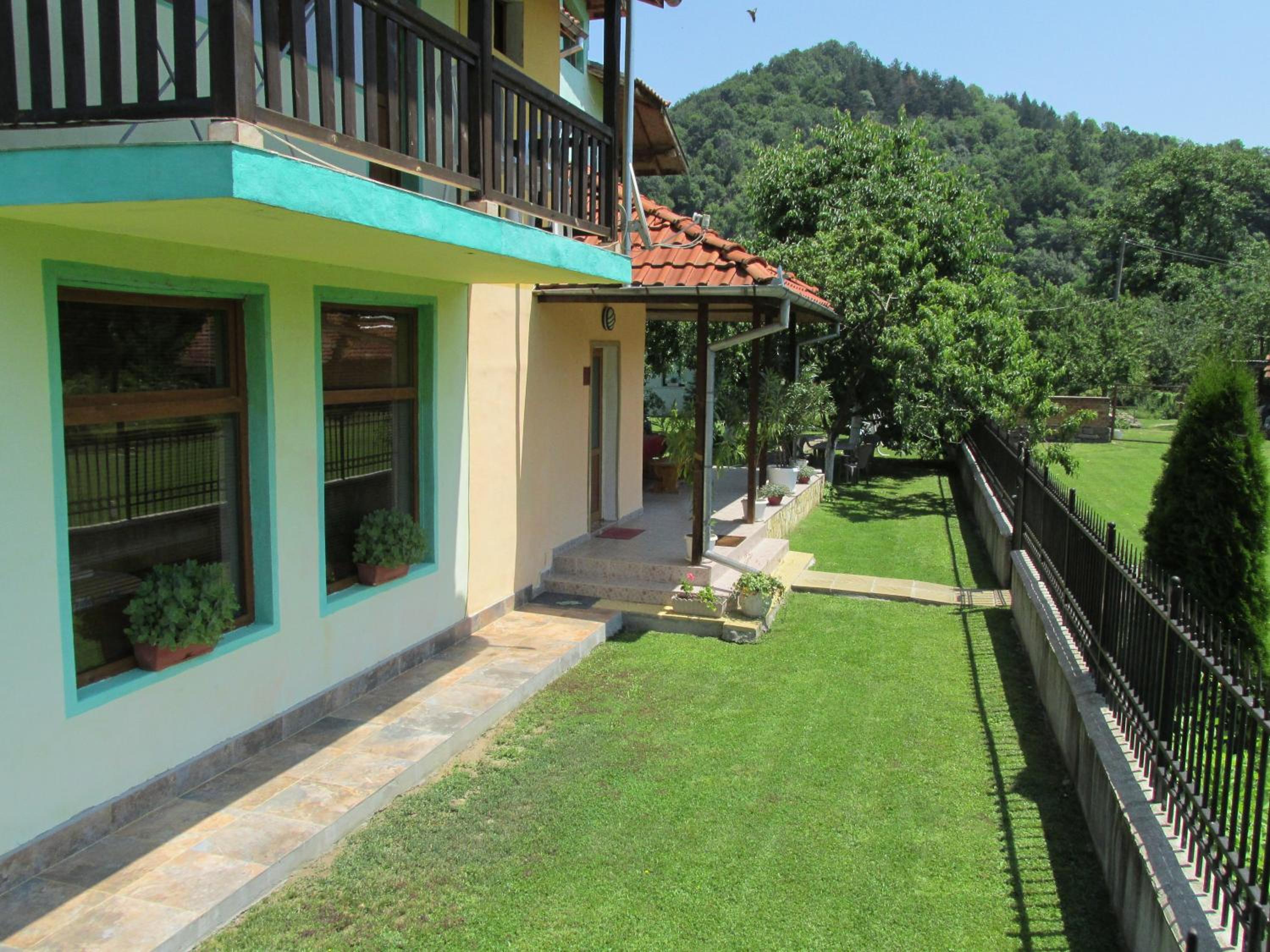 Pri Orehite Guesthouse view 5