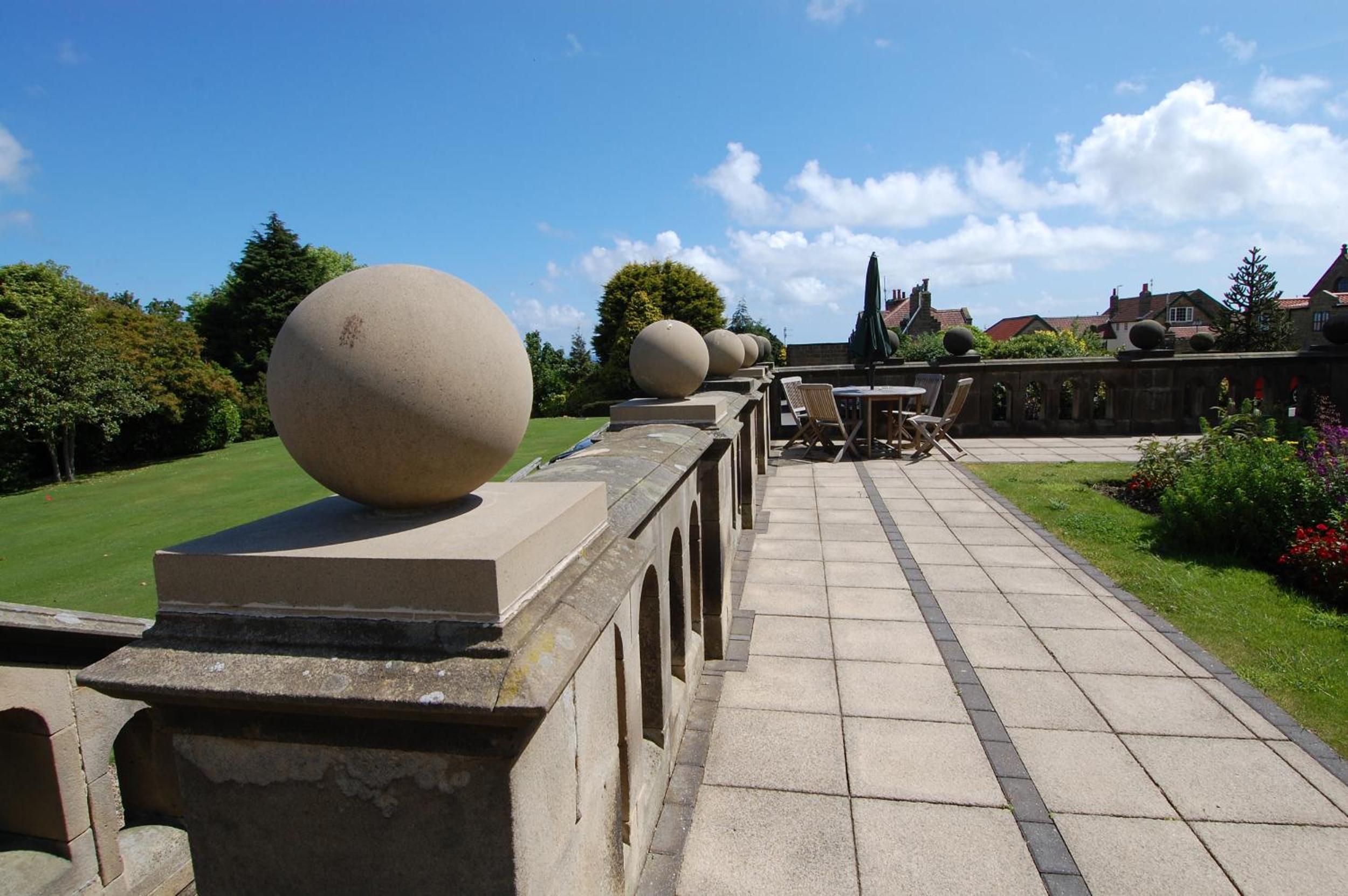 Dunsley Hall Country House Hotel