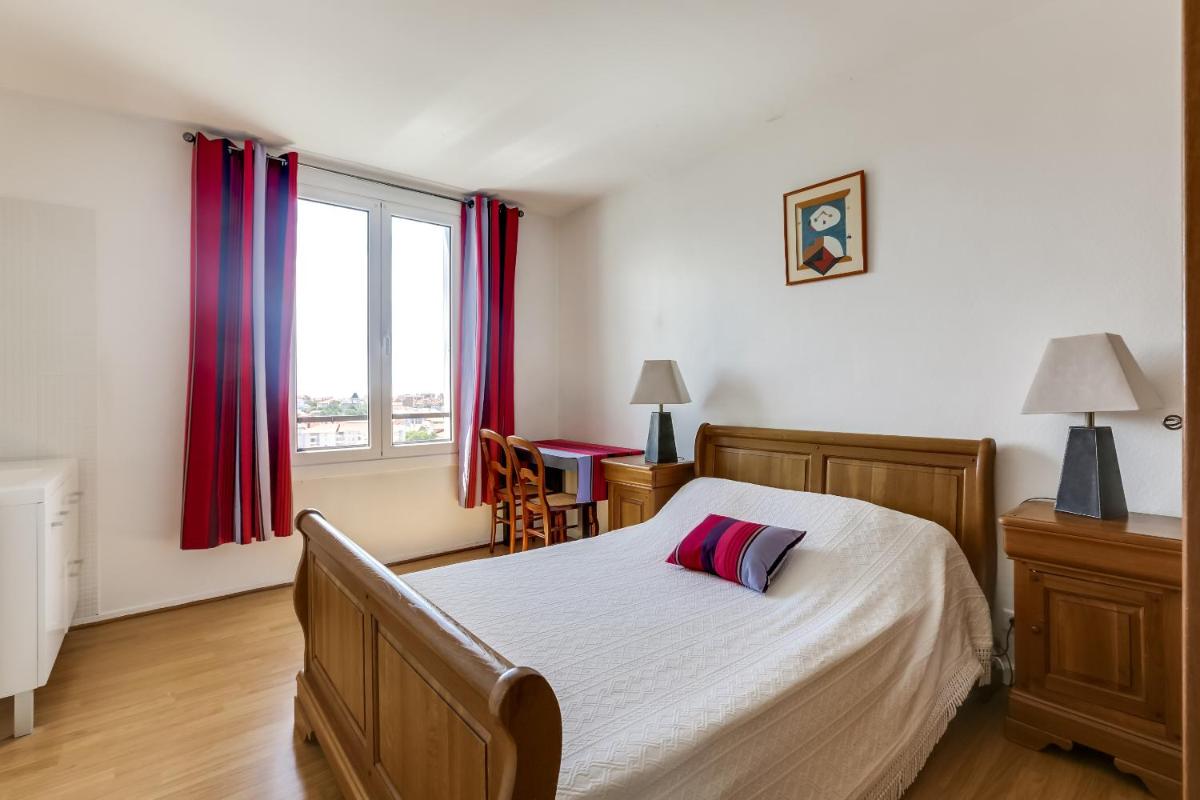 Apartment Welkeys Biarritz Pringle view 5