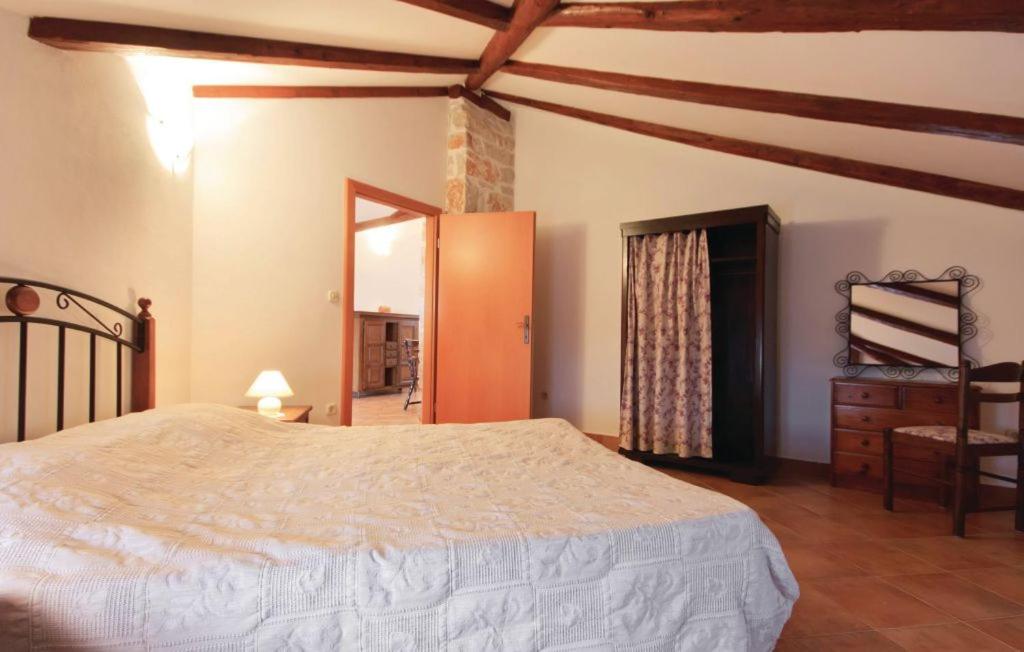 Apartments Ladonja
