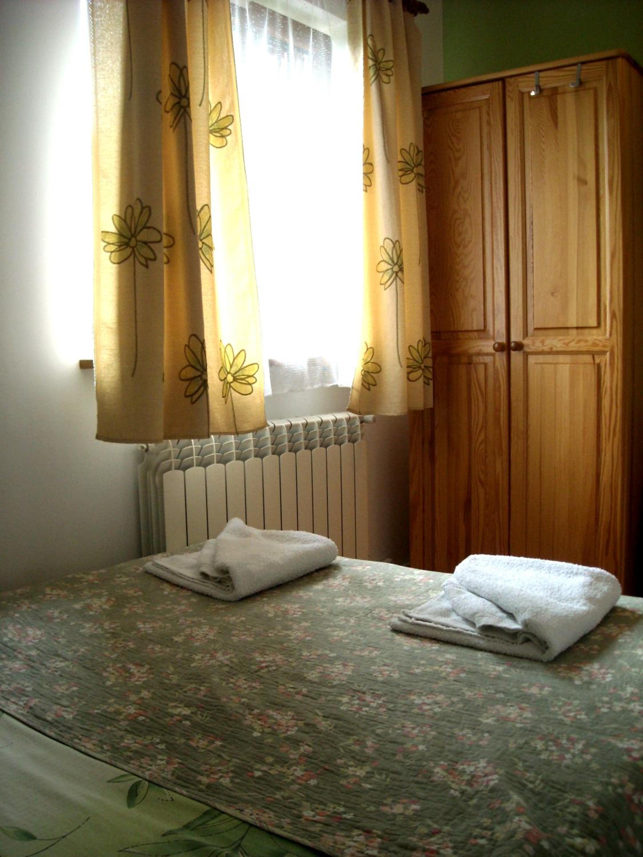 Photo 64