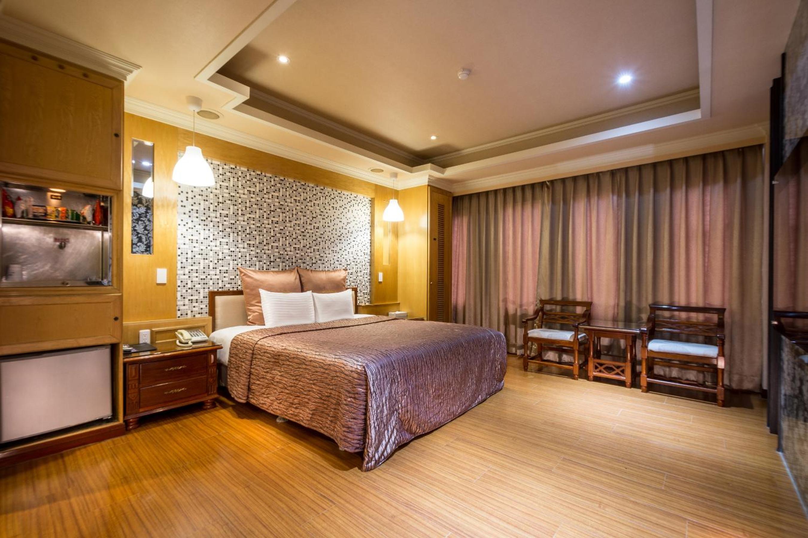 Ching Ching Motel view 5