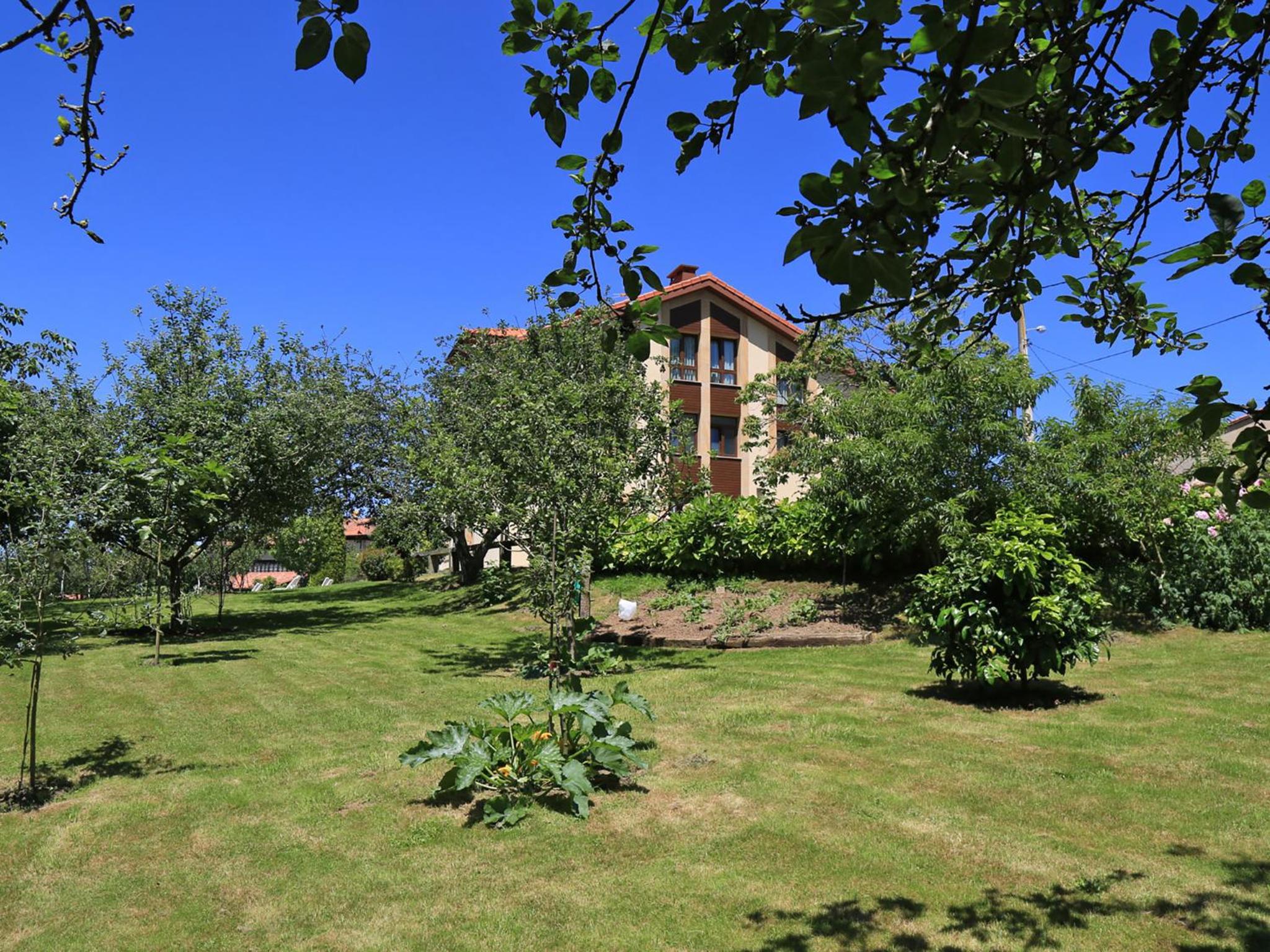Apartamentos Rurales L'Arquera