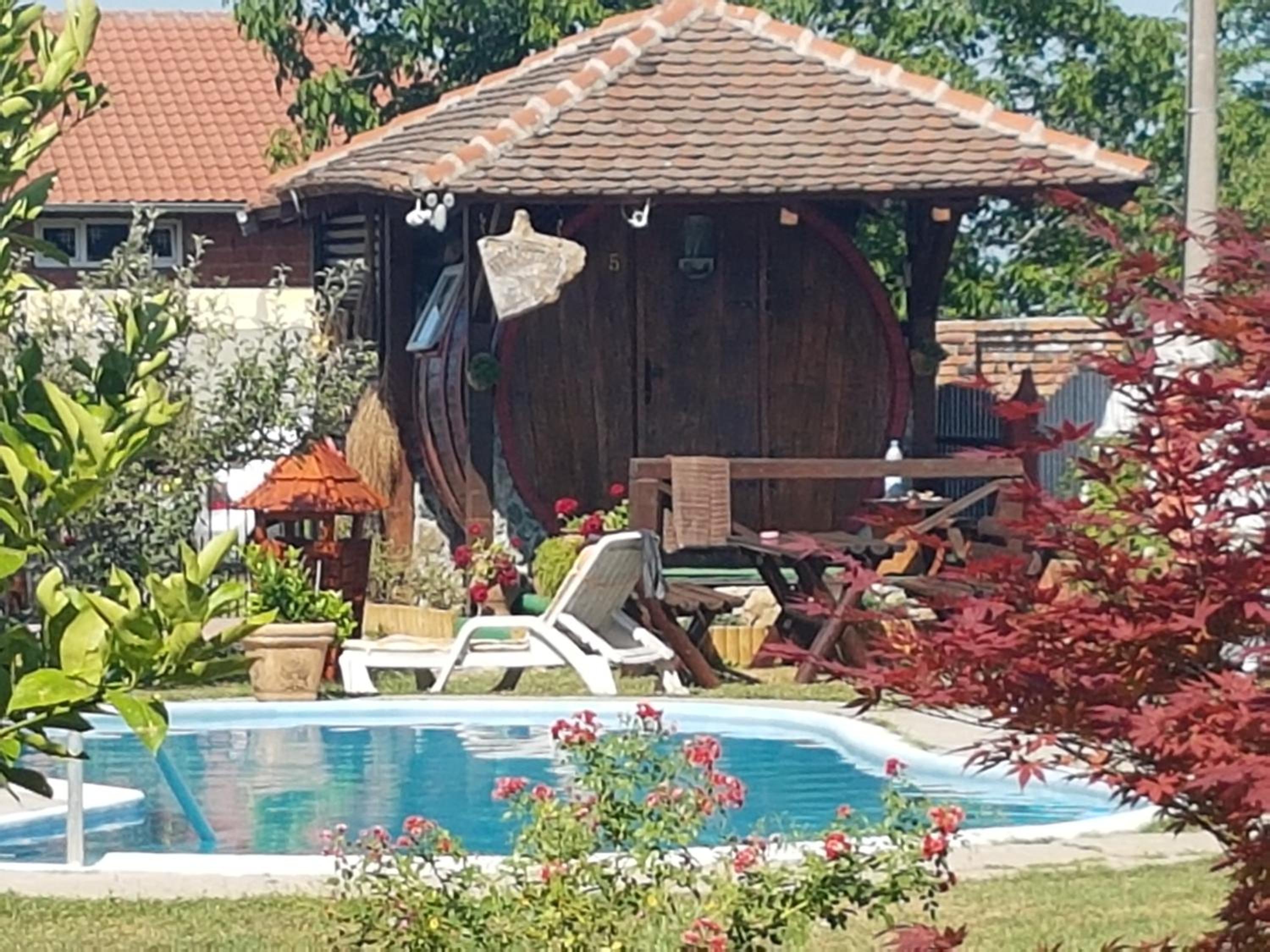 Guest House Rose view 3