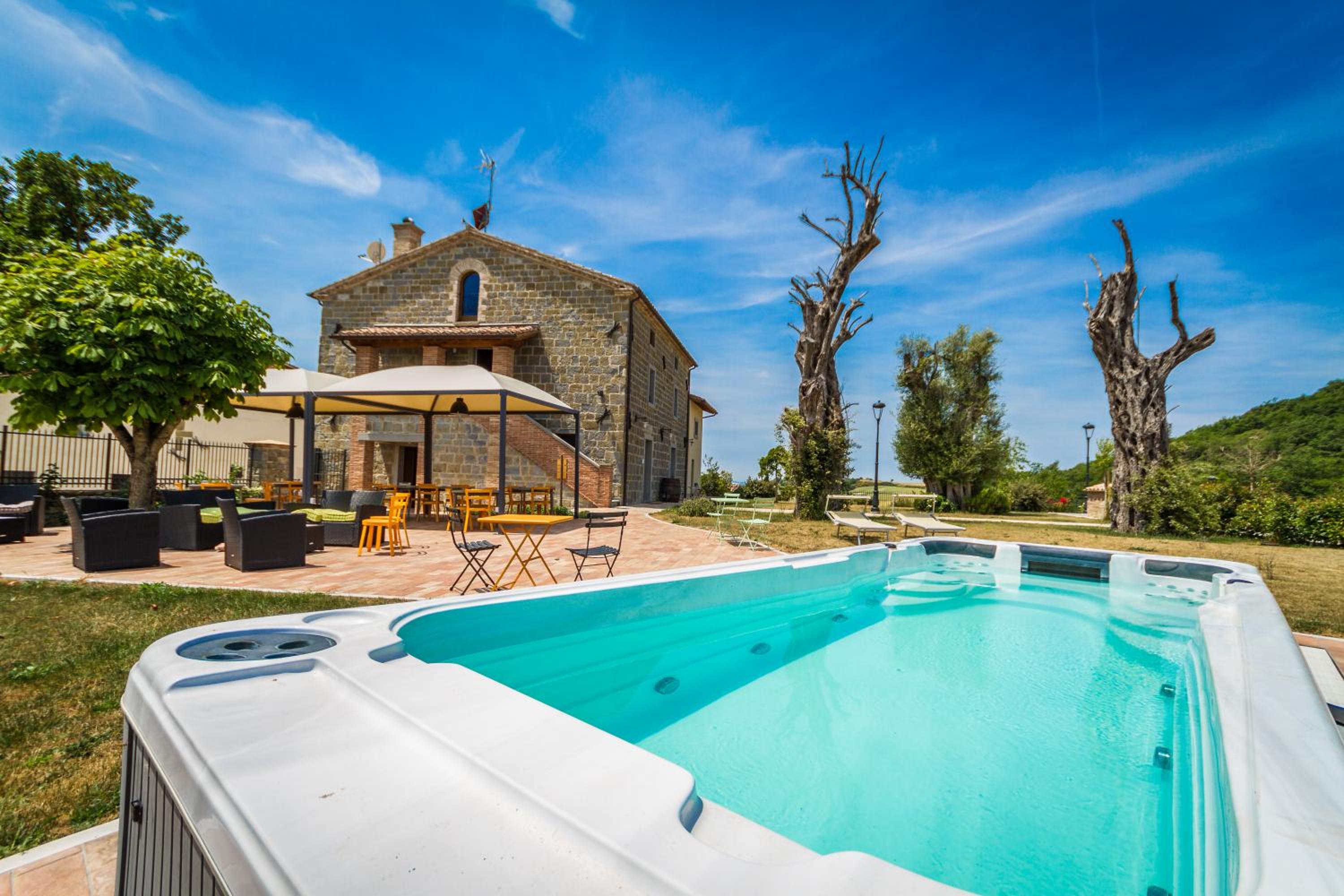 Tenuta Borgo Santa Cecilia