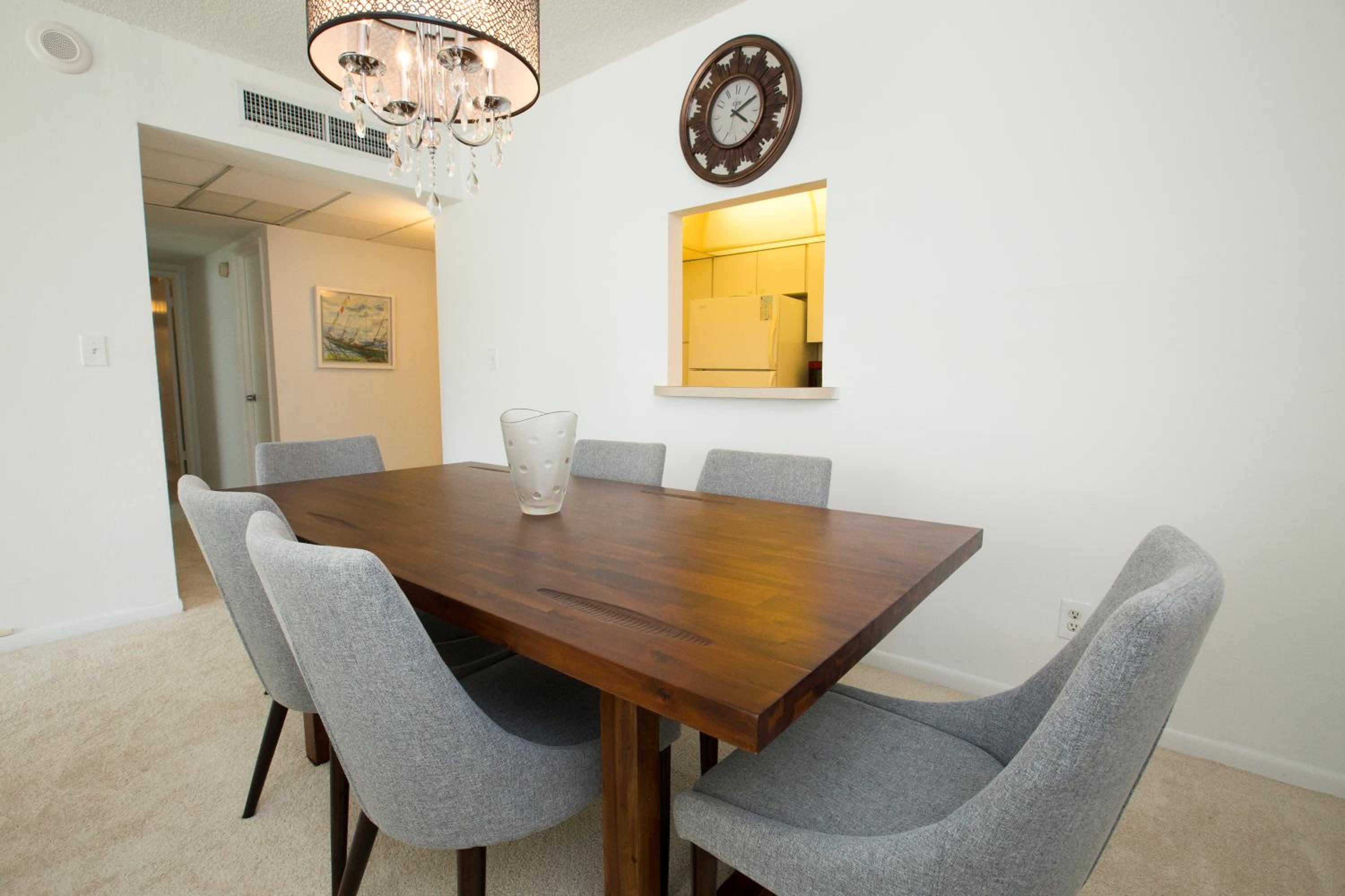 Ocean Reserve Luxury Condos Across from Sunny Isles Beach