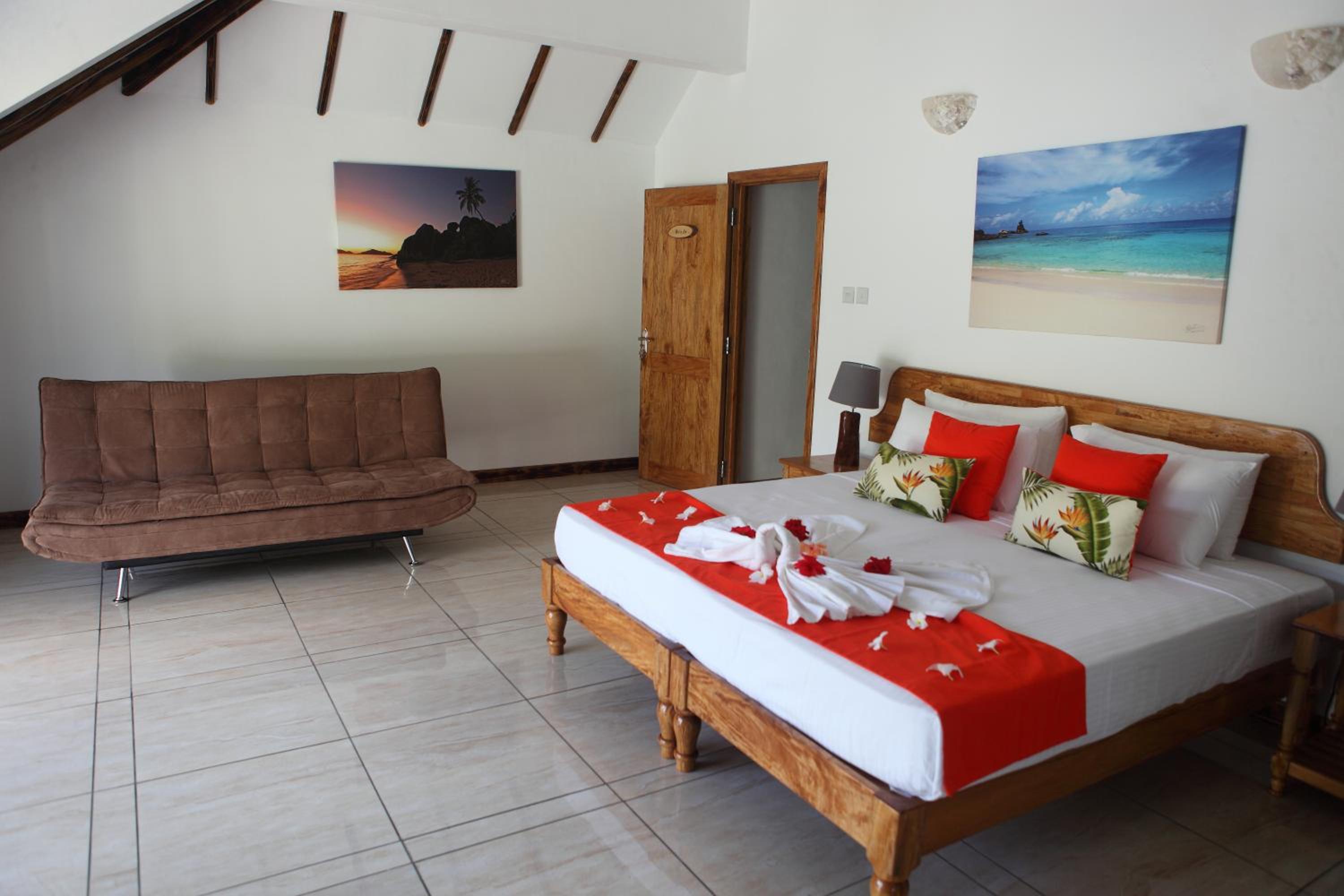 Grann Kaz Guest House
