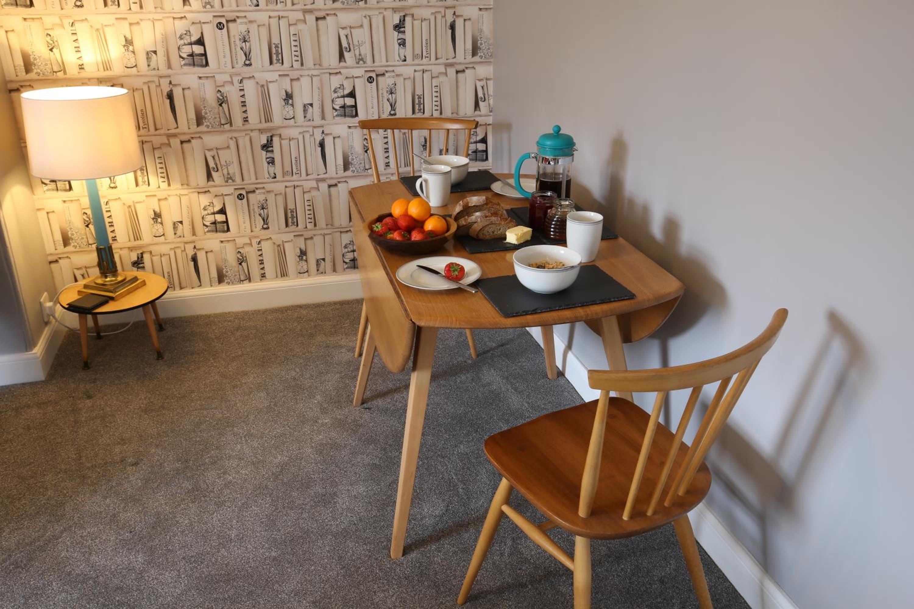 High Terrace Apartment