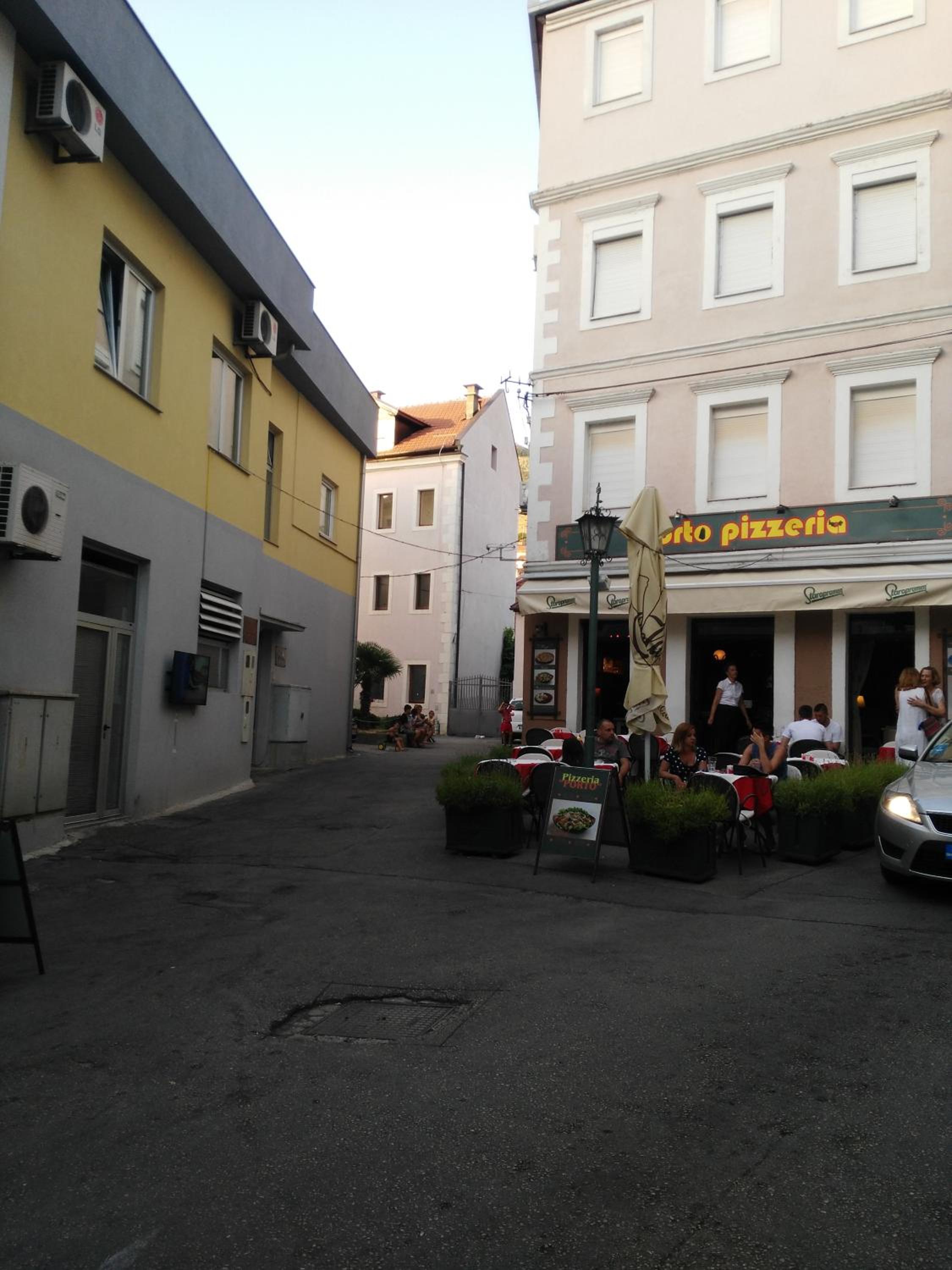 Photo 63