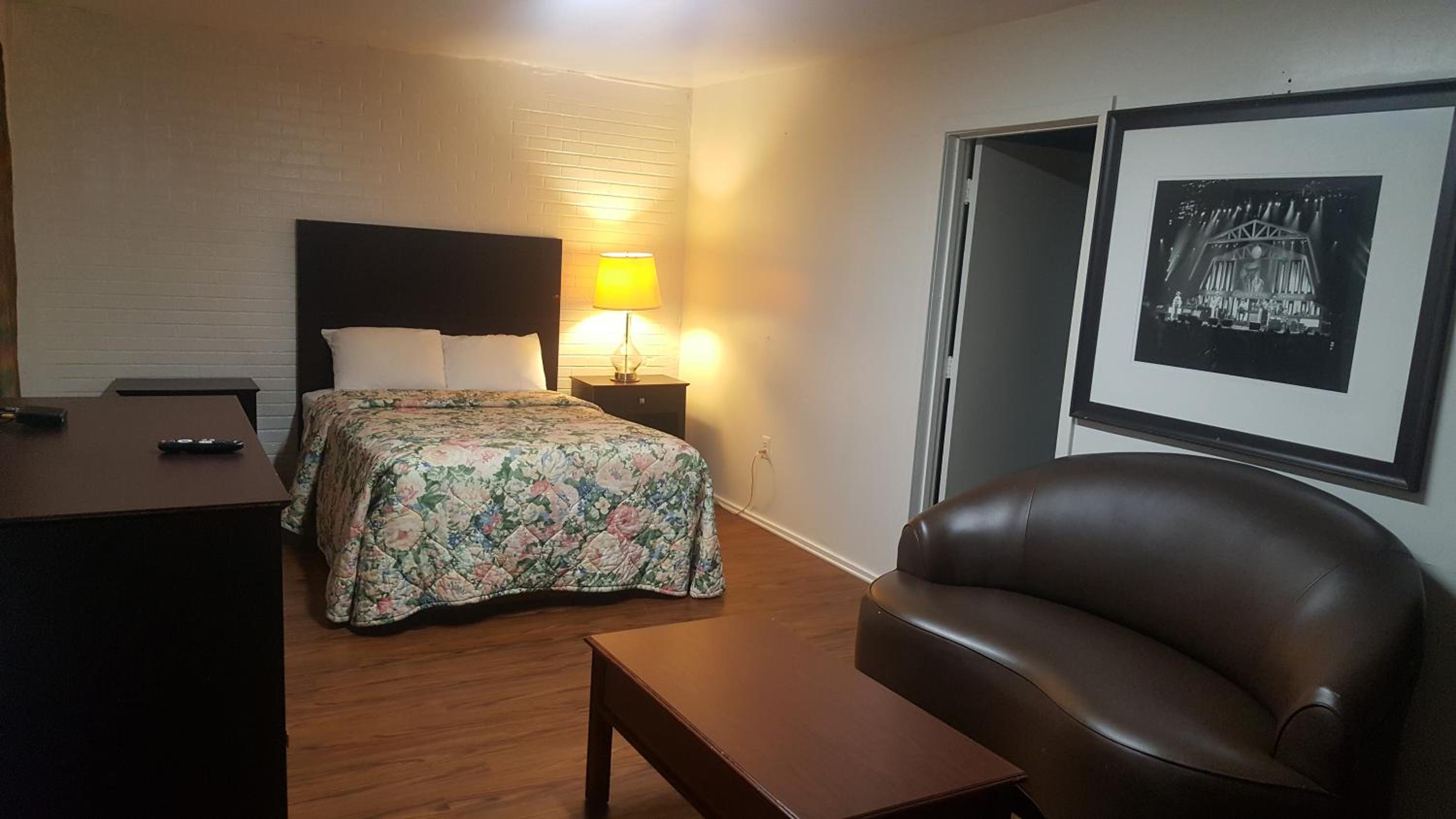 Monte Carlo Motel