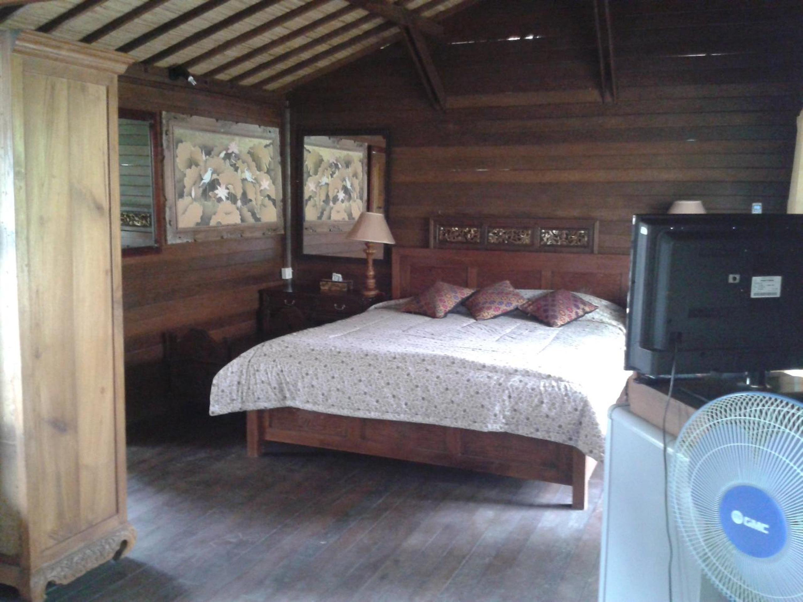 Gazebo Beach Hotel