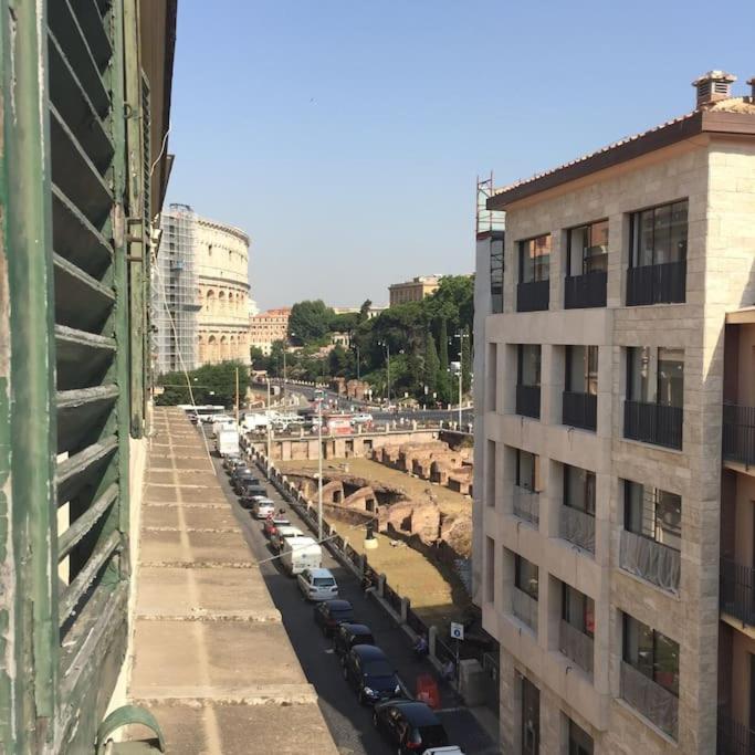 coliseum view - diana's house