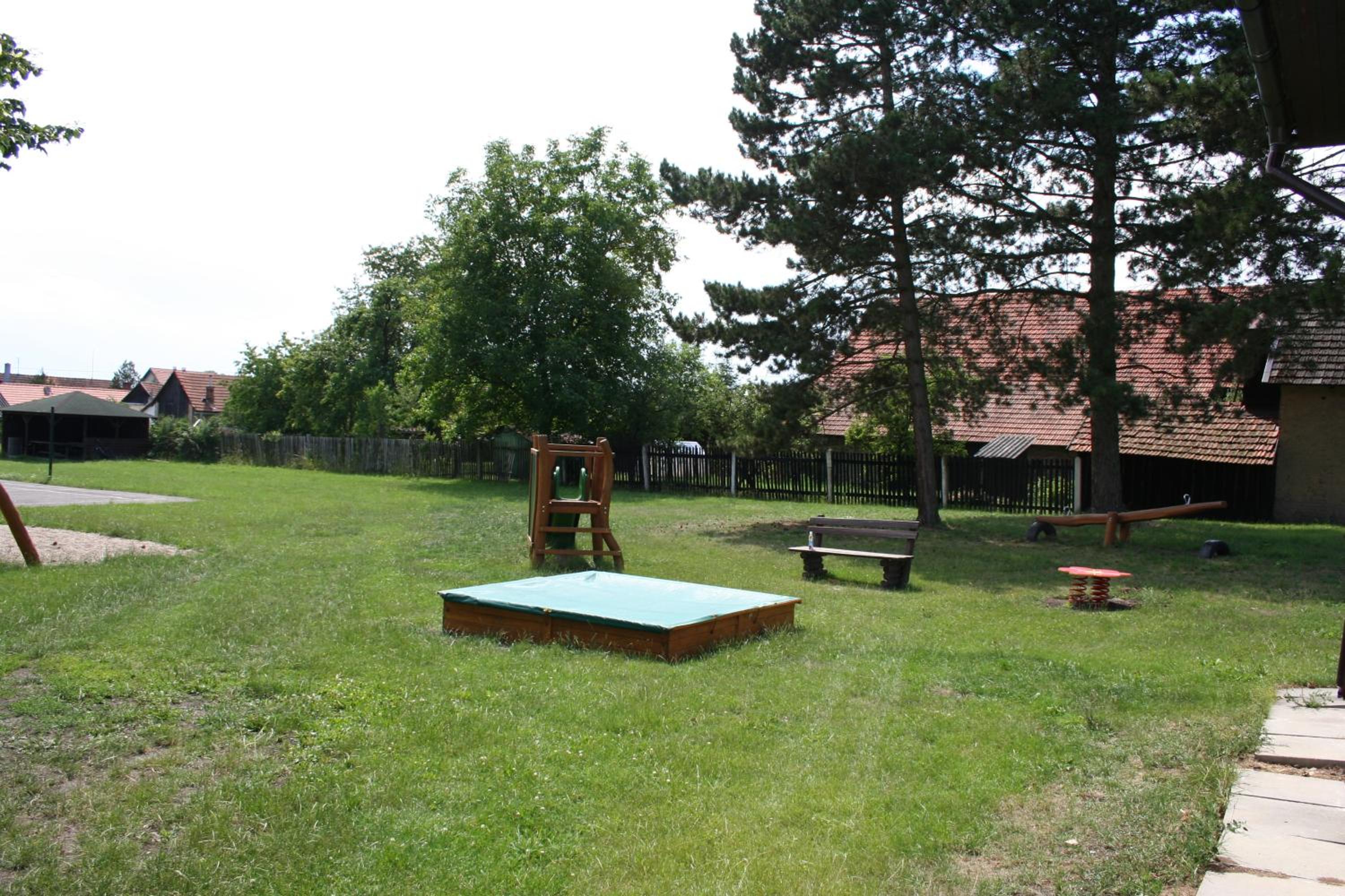 Photo 20
