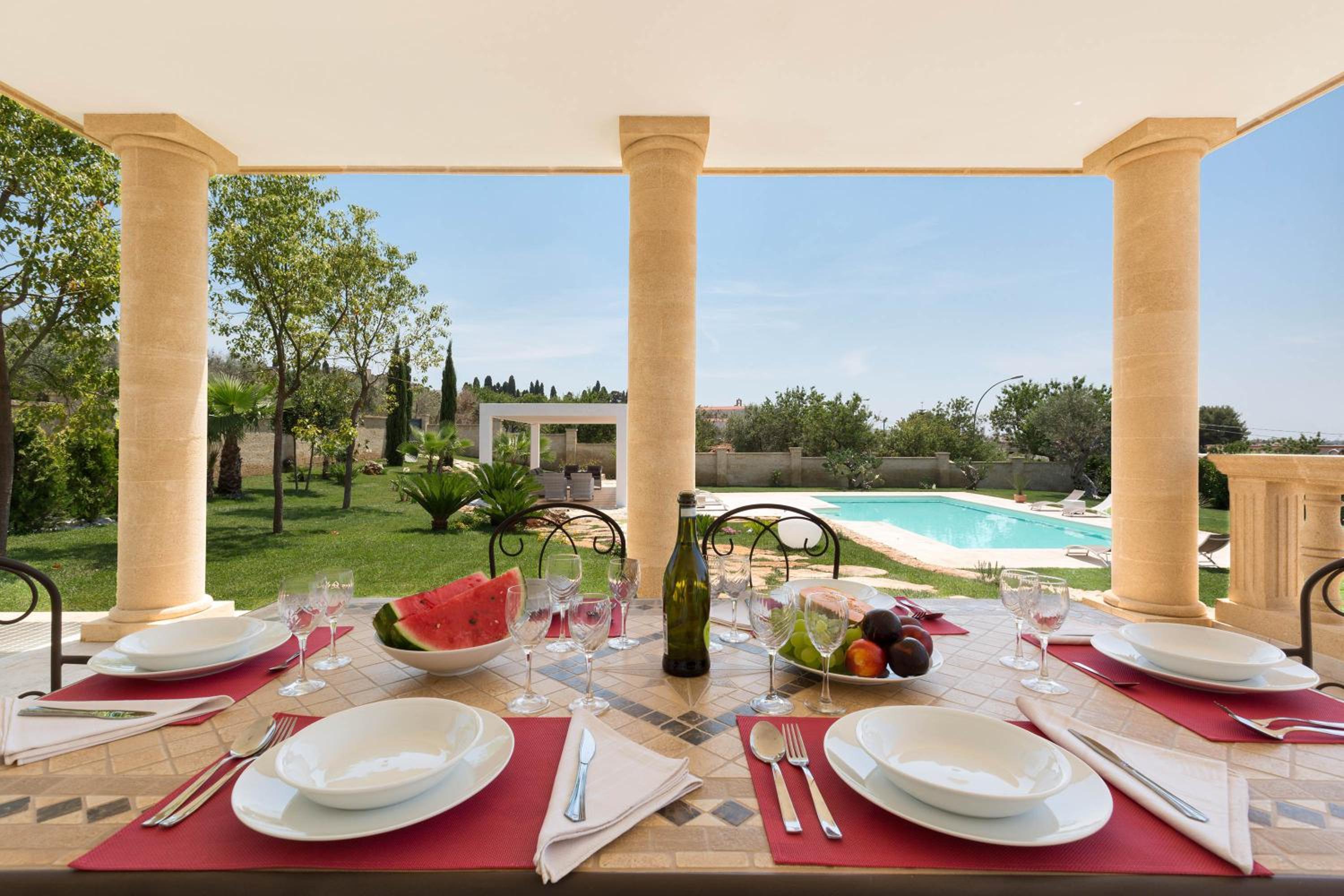 Villa Loran by Perle di Puglia
