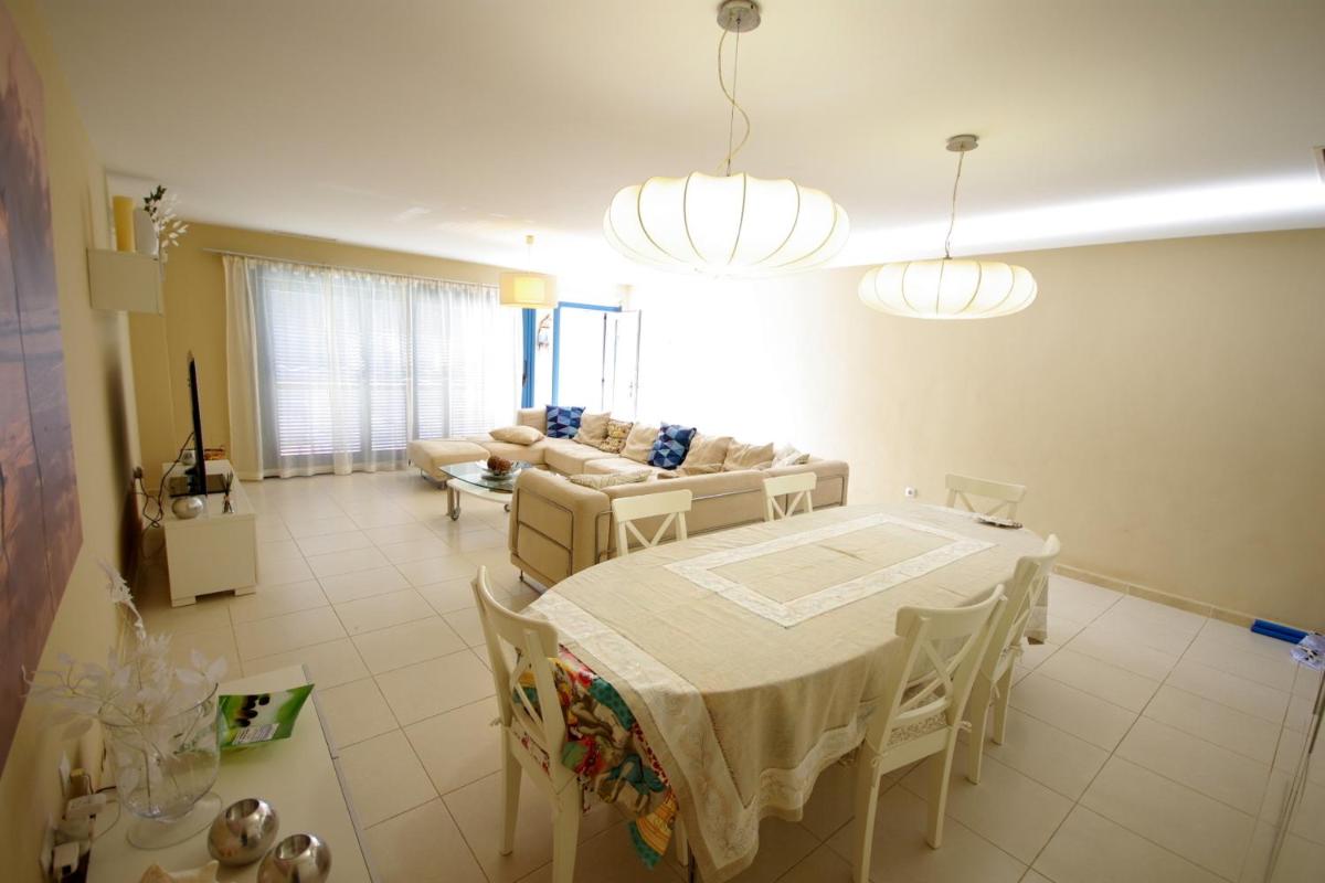 Livingtarifa Apartamento La Isla view 3