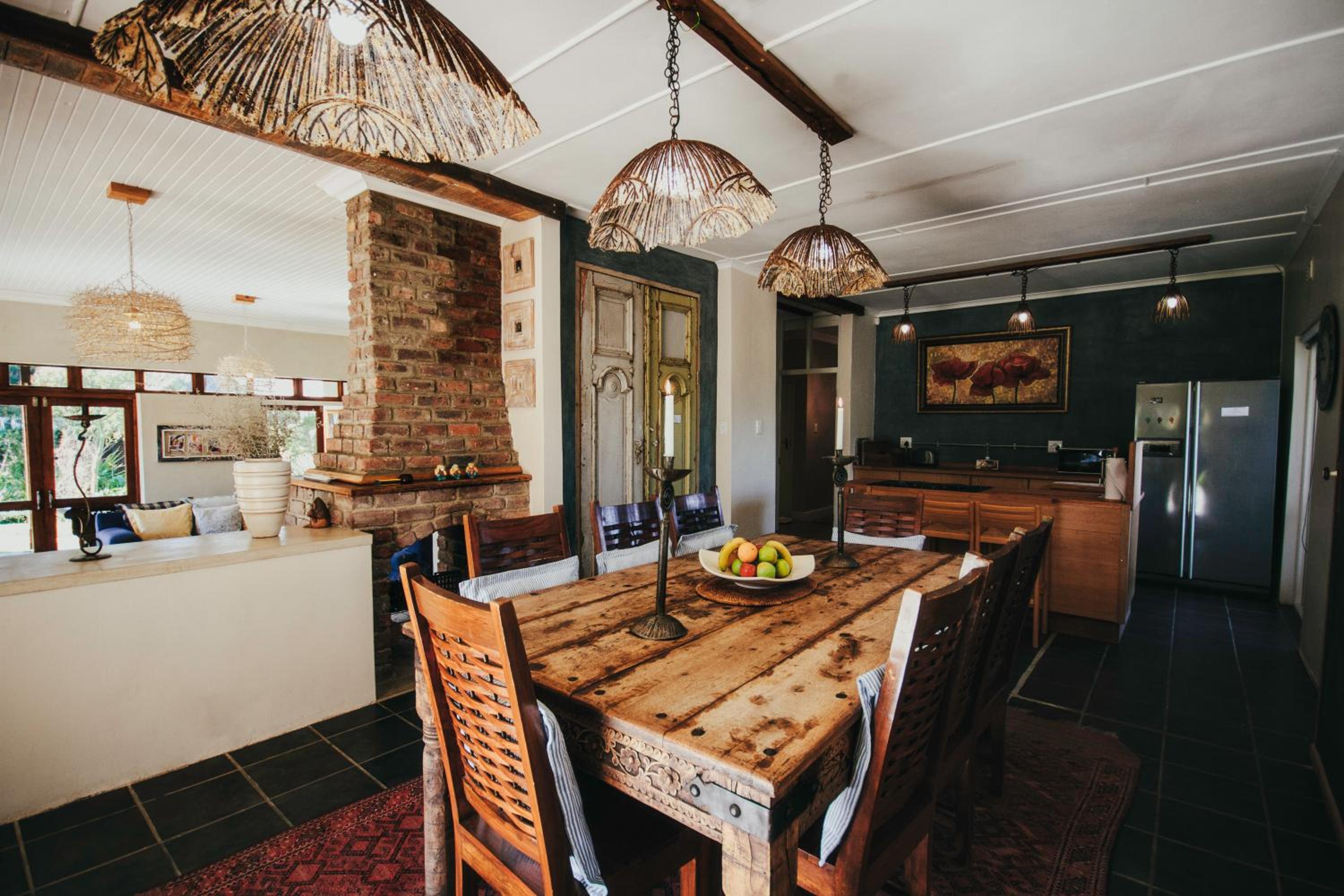 A Hilltop Country Retreat