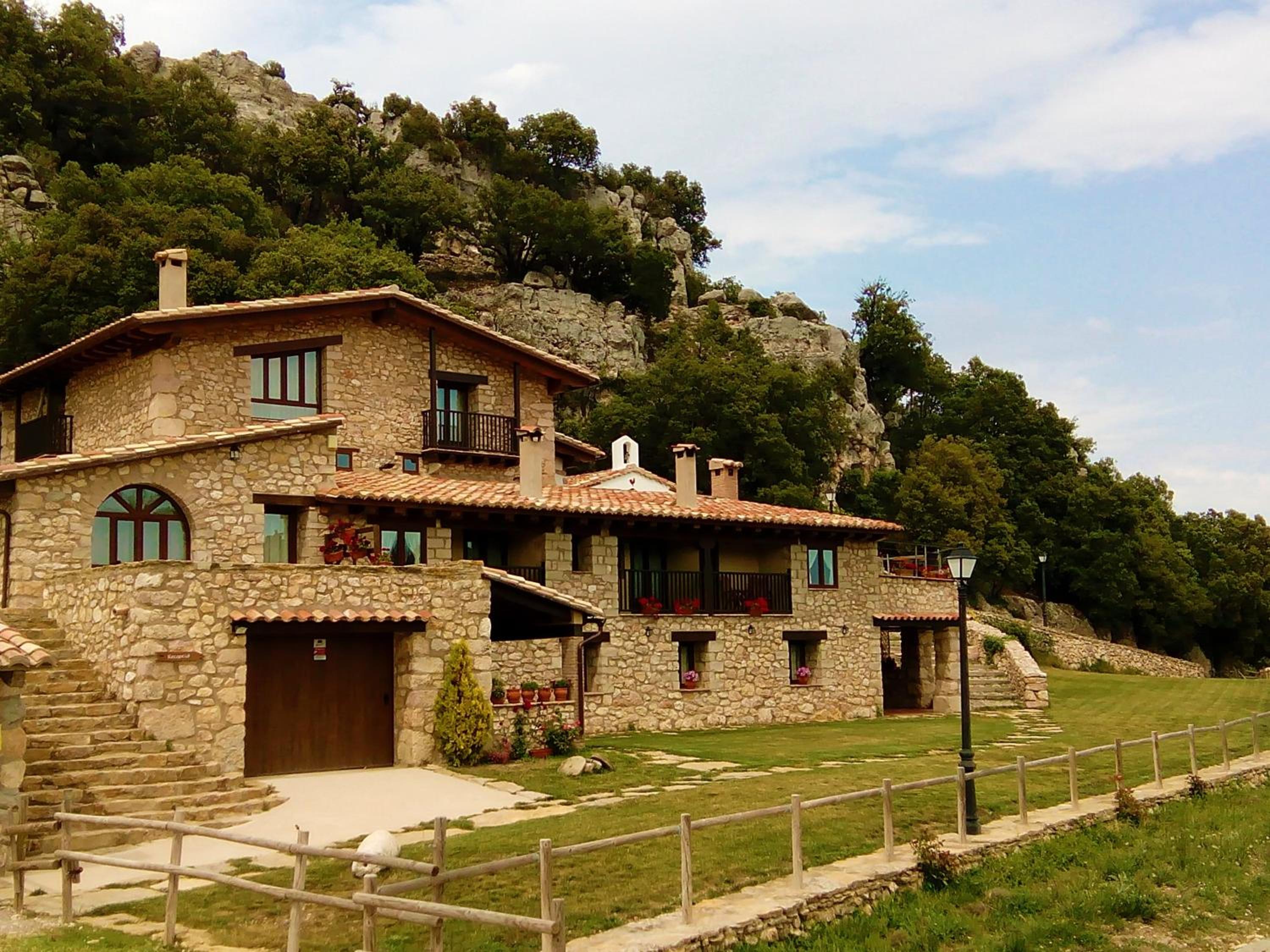 Font D'en Torres Solo Adultos view 4