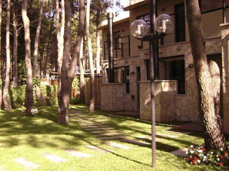 Complejo Aylen , Departamentos en Pinamar