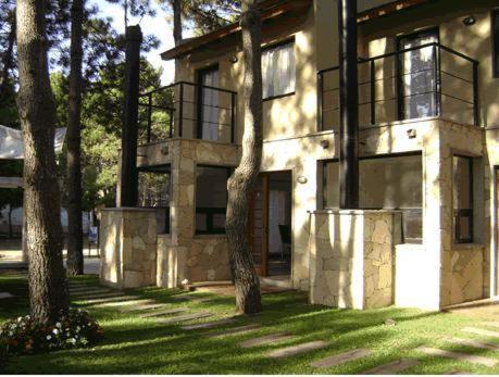 Complejo Aylen , Departamentos en Pinamar