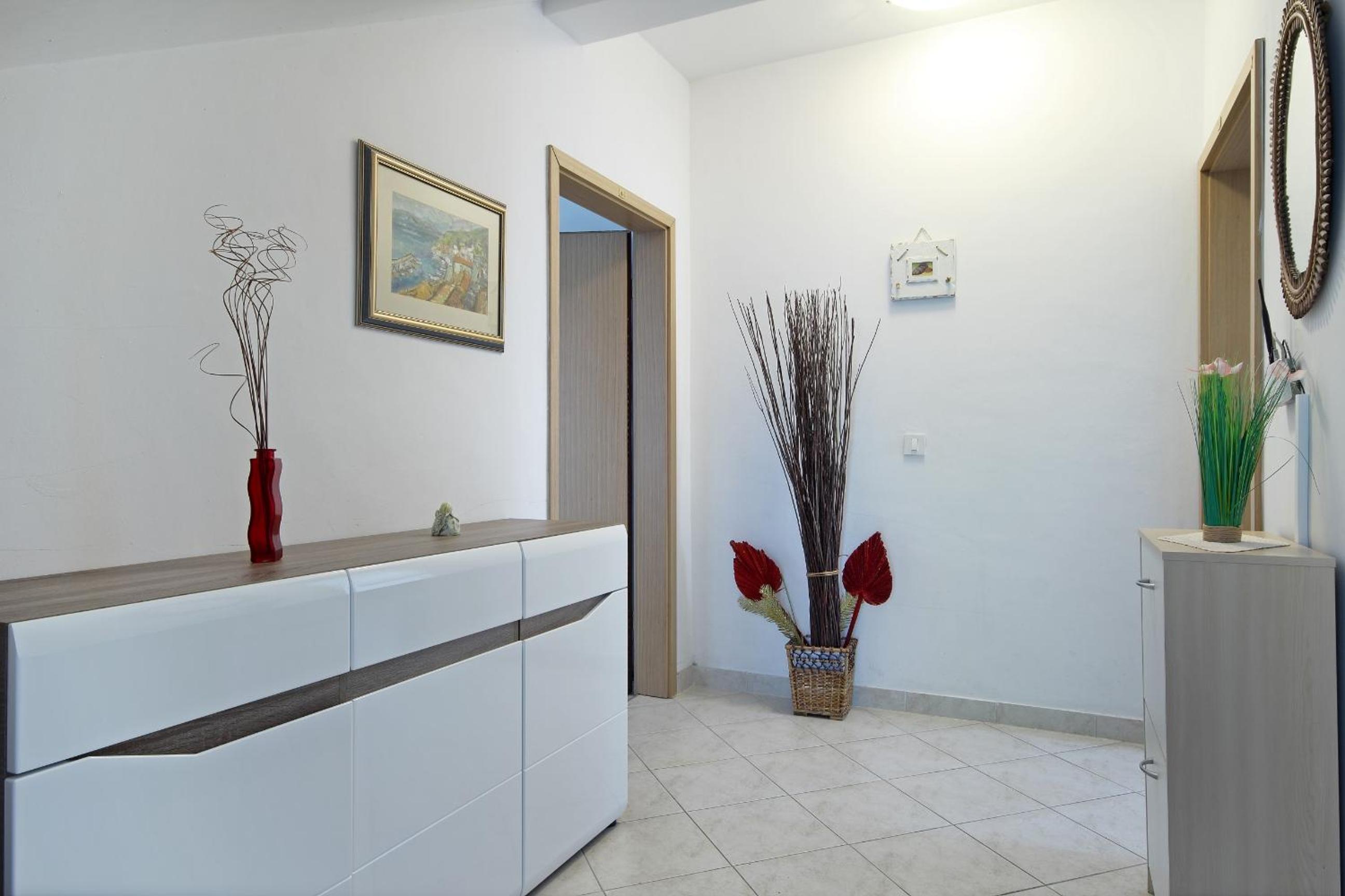 Vukosav Family Apartments and Rooms