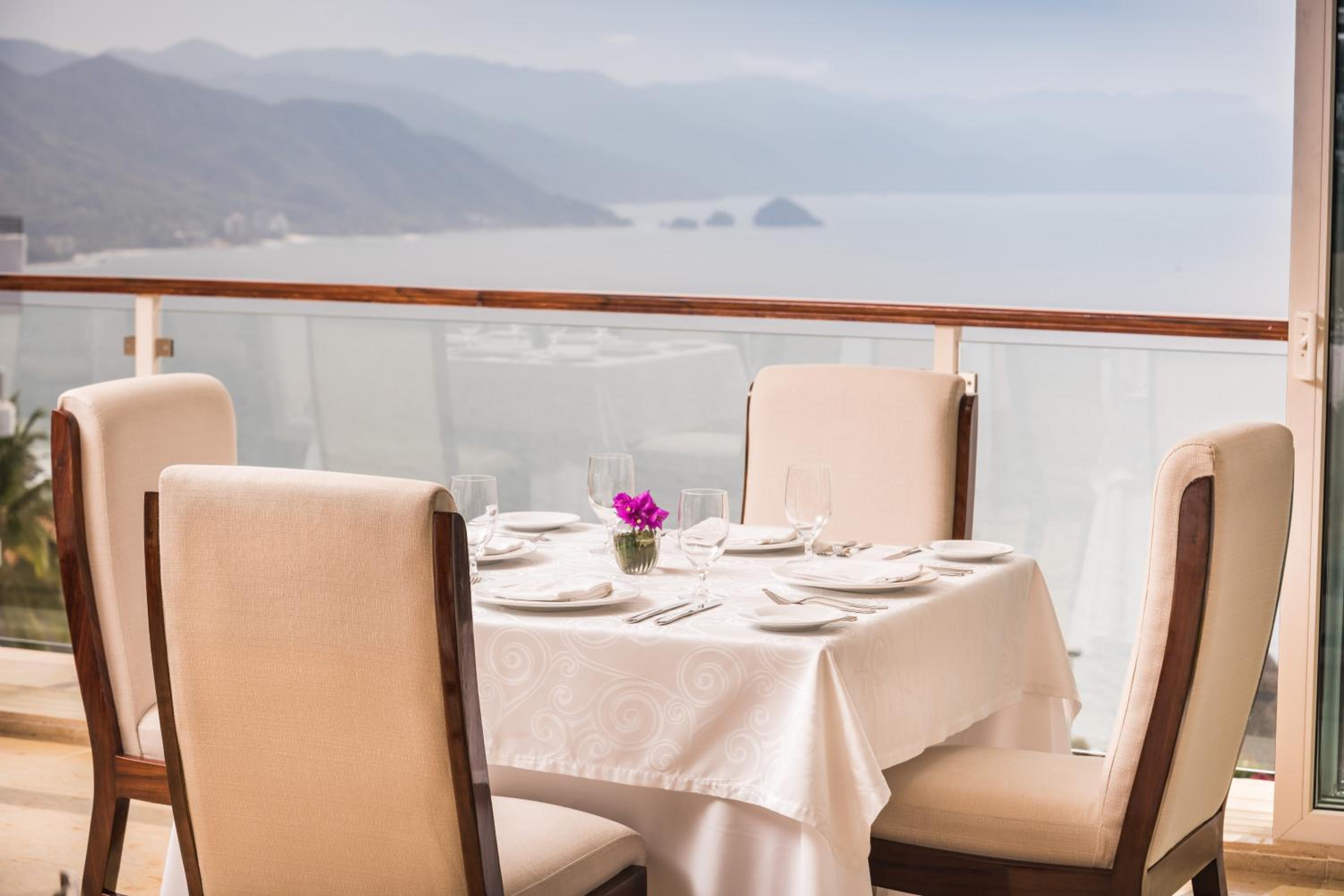 Puerto Vallarta Vacations - Grand Miramar All Luxury Suites  Residences - Property Image 30