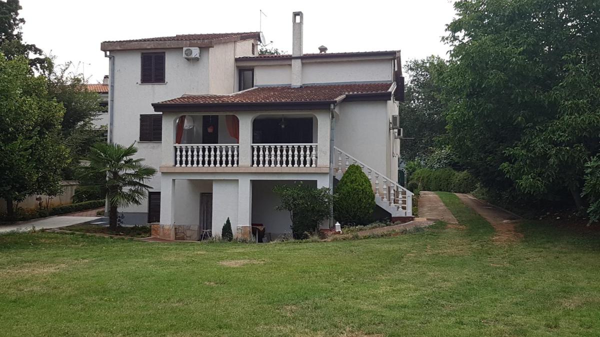 Apartmani Cerova view 2