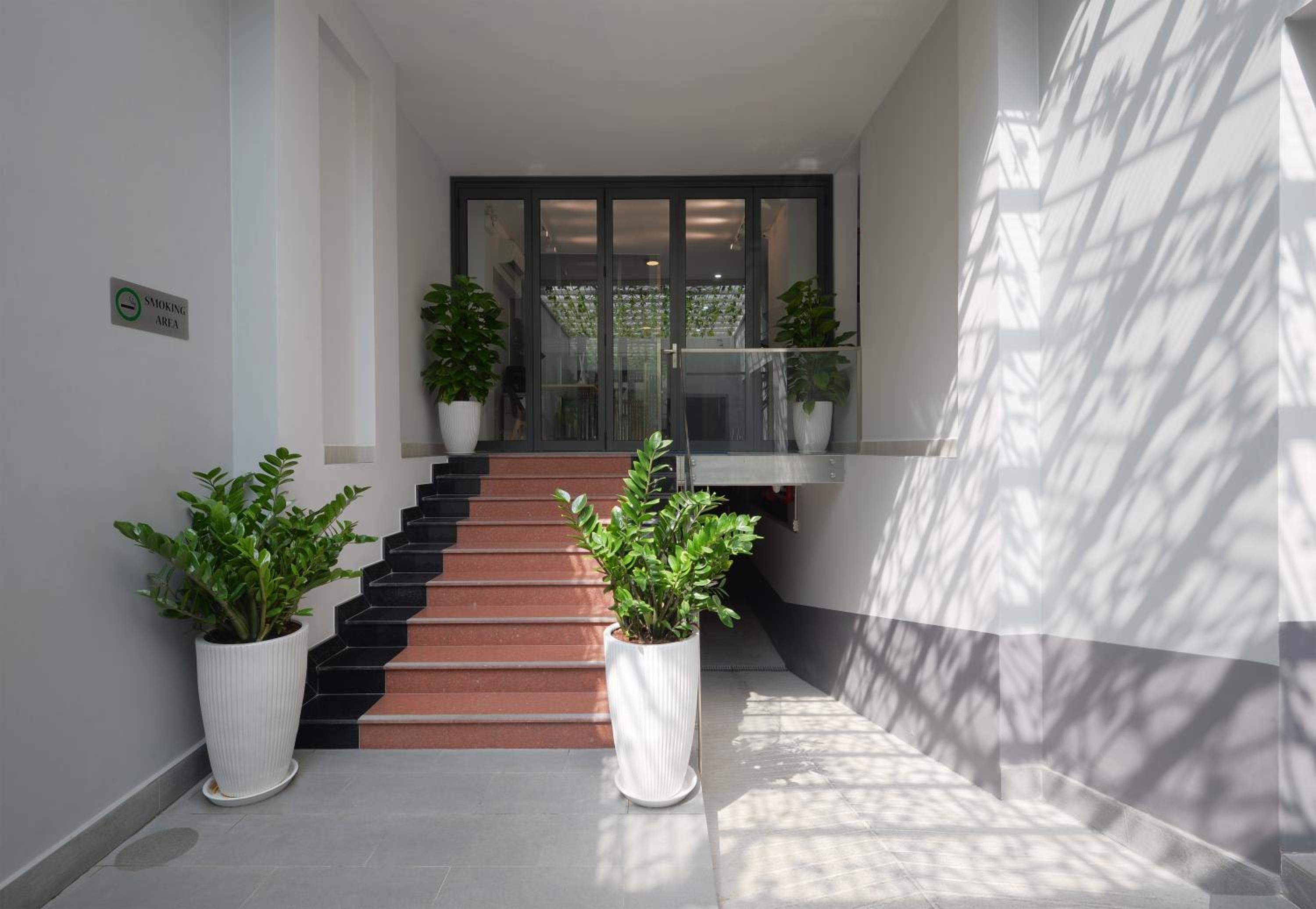 Babylon Garden Serviced Apartment