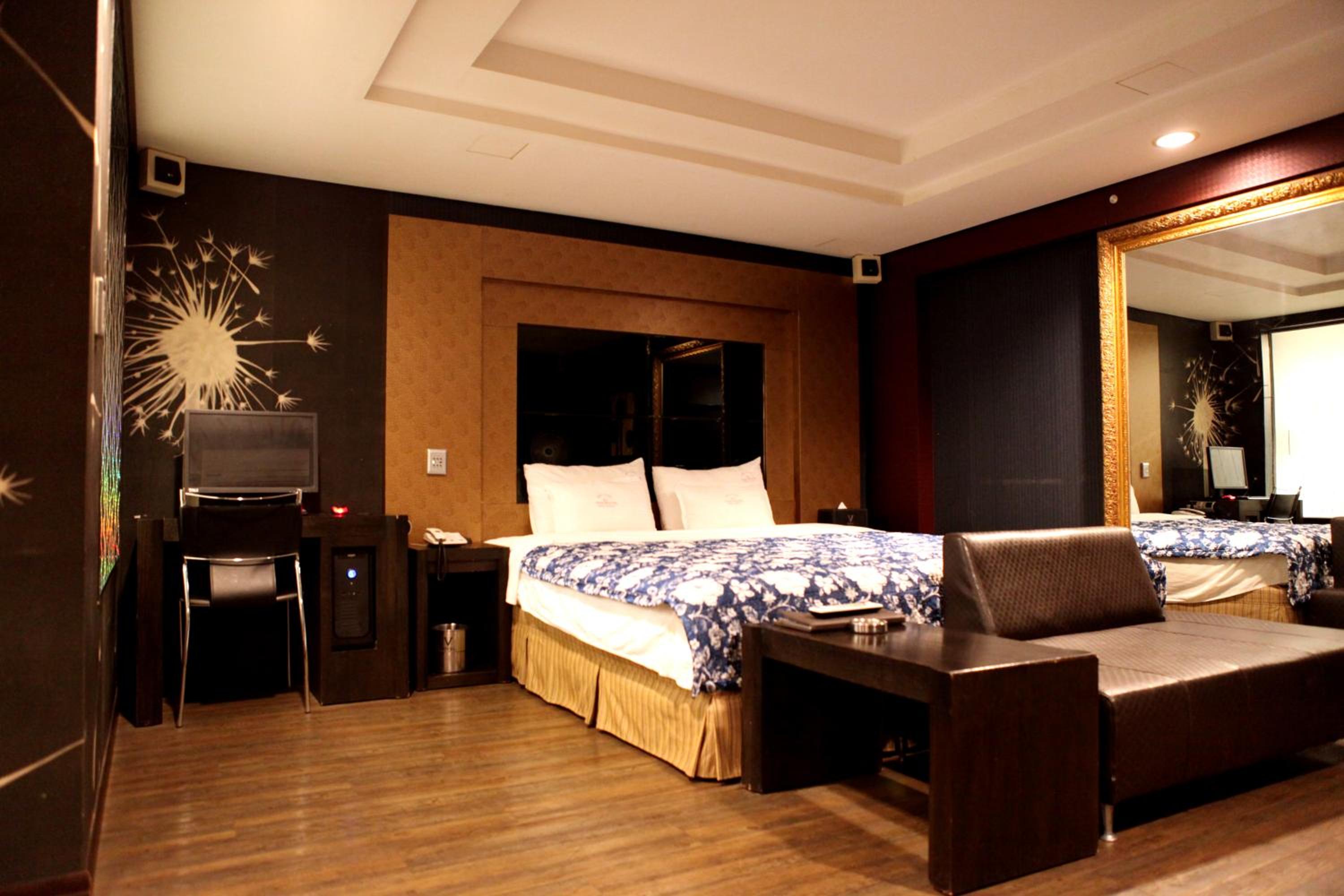 V Motel Songdo view 3
