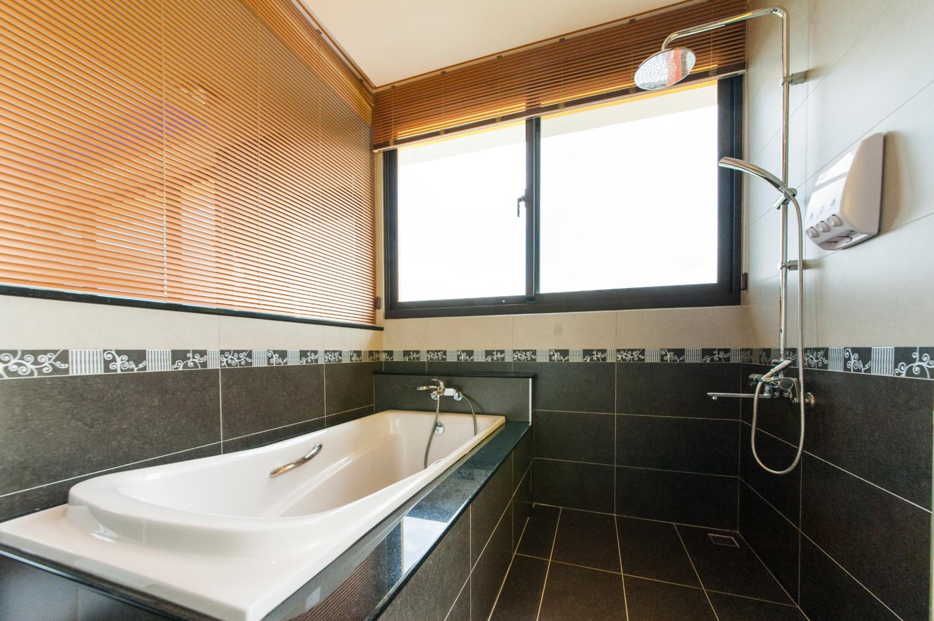 Geothermal Rise Leisure B&B