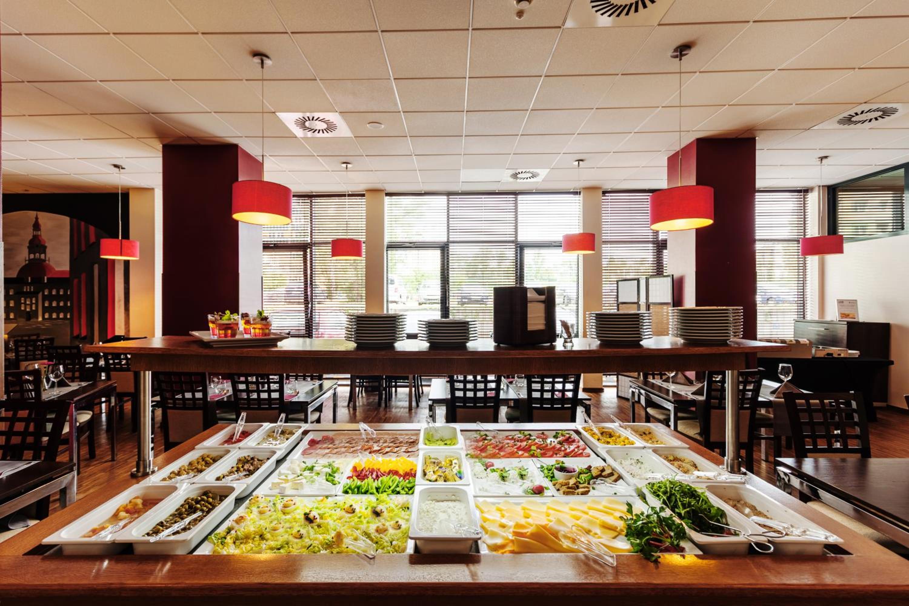 Katowice Vacations - Economy Silesian Hotel - Property Image 7