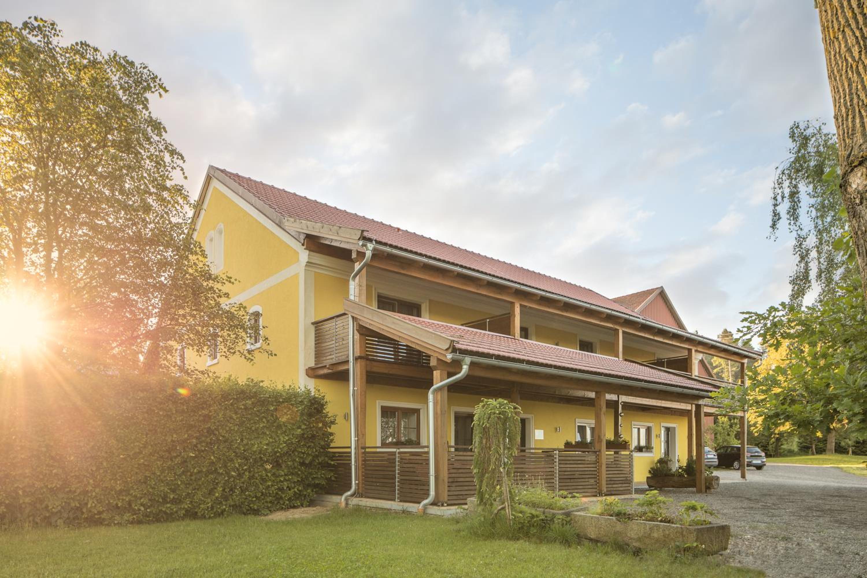 Sachsenbucherhof view 3