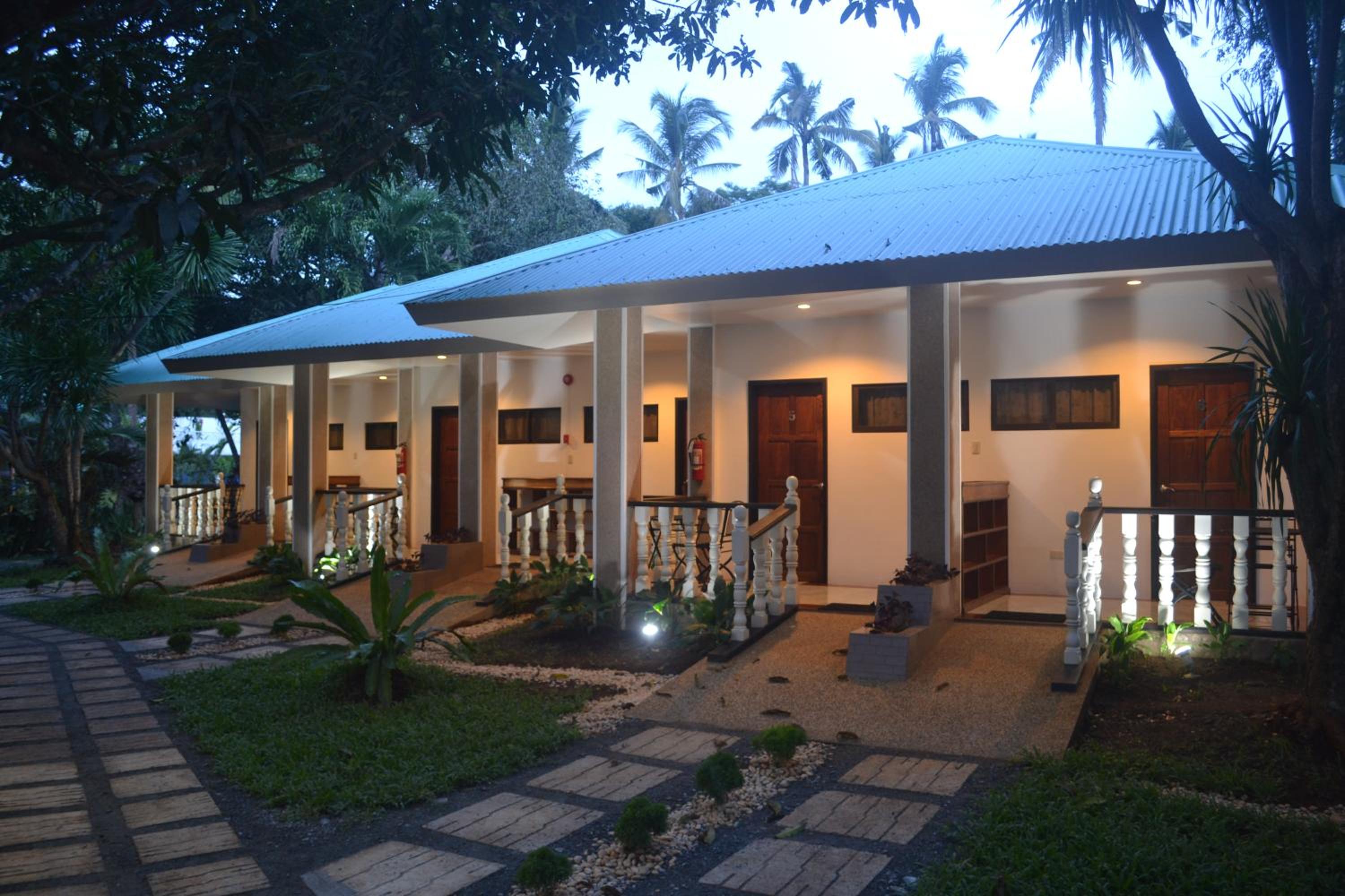 LS Garden Villa