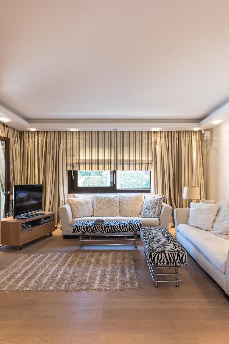 #Luxlikehome - Villa Sanni La Stella