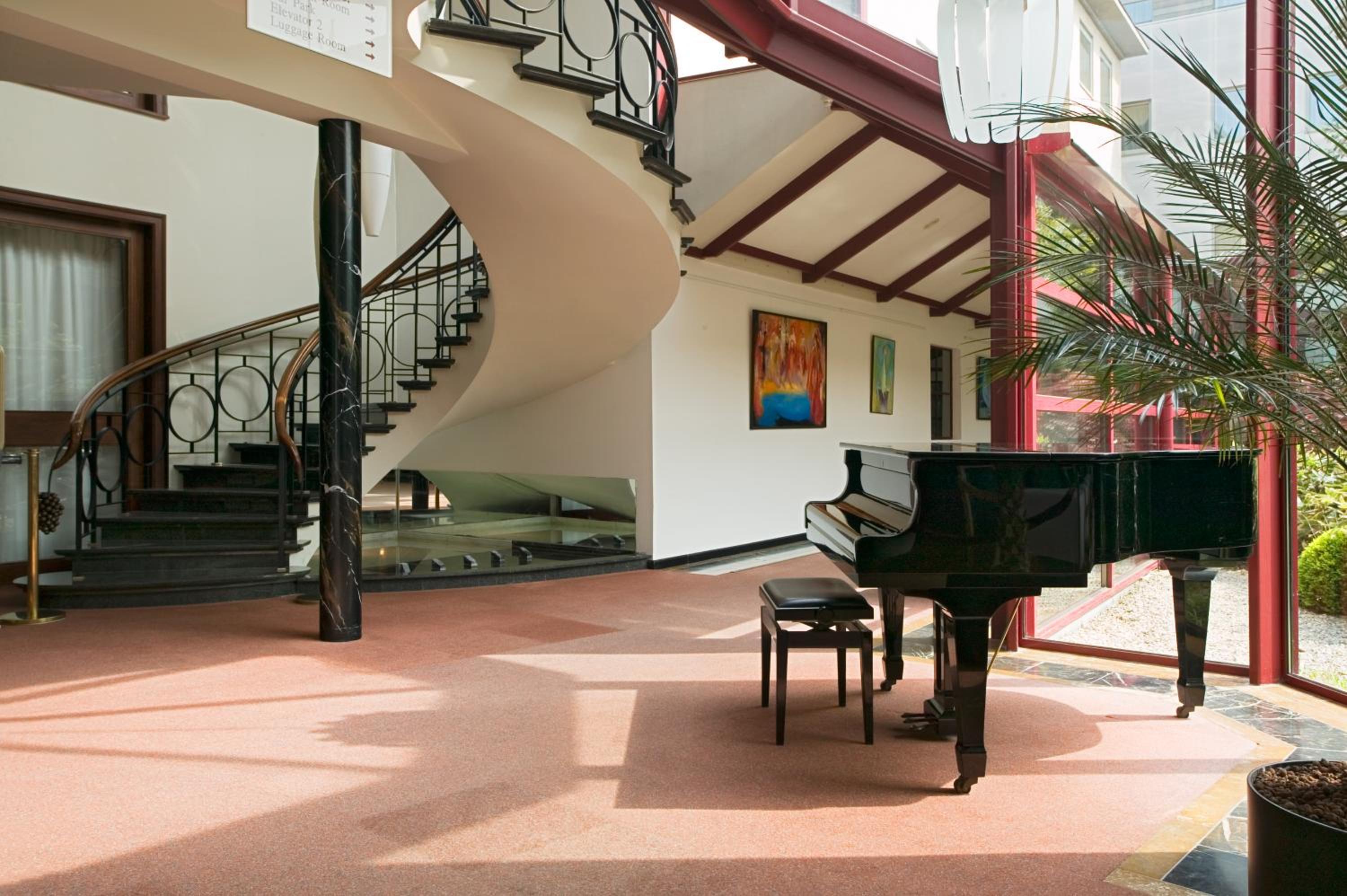 Bruges Vacations - Golden Tulip Hotel de' Medici - Property Image 3