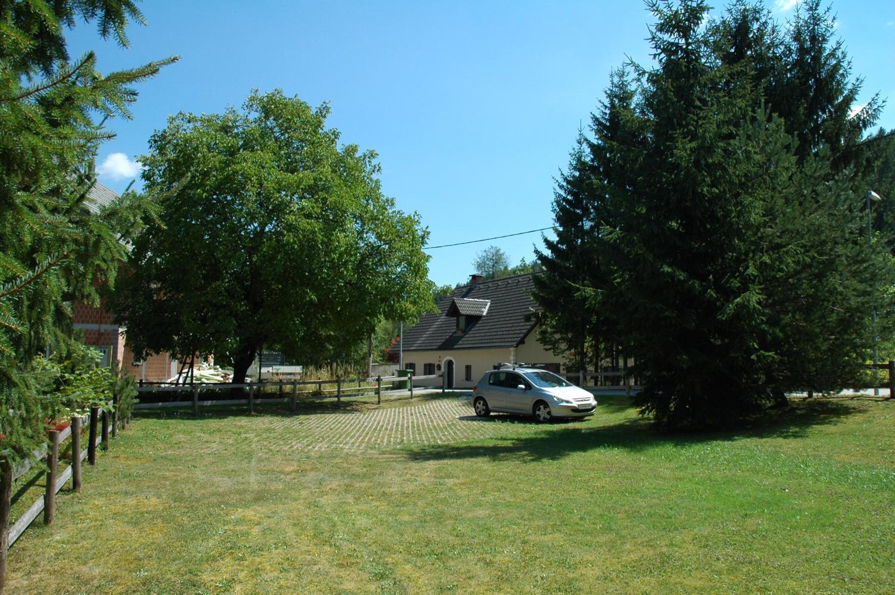 Photo 34