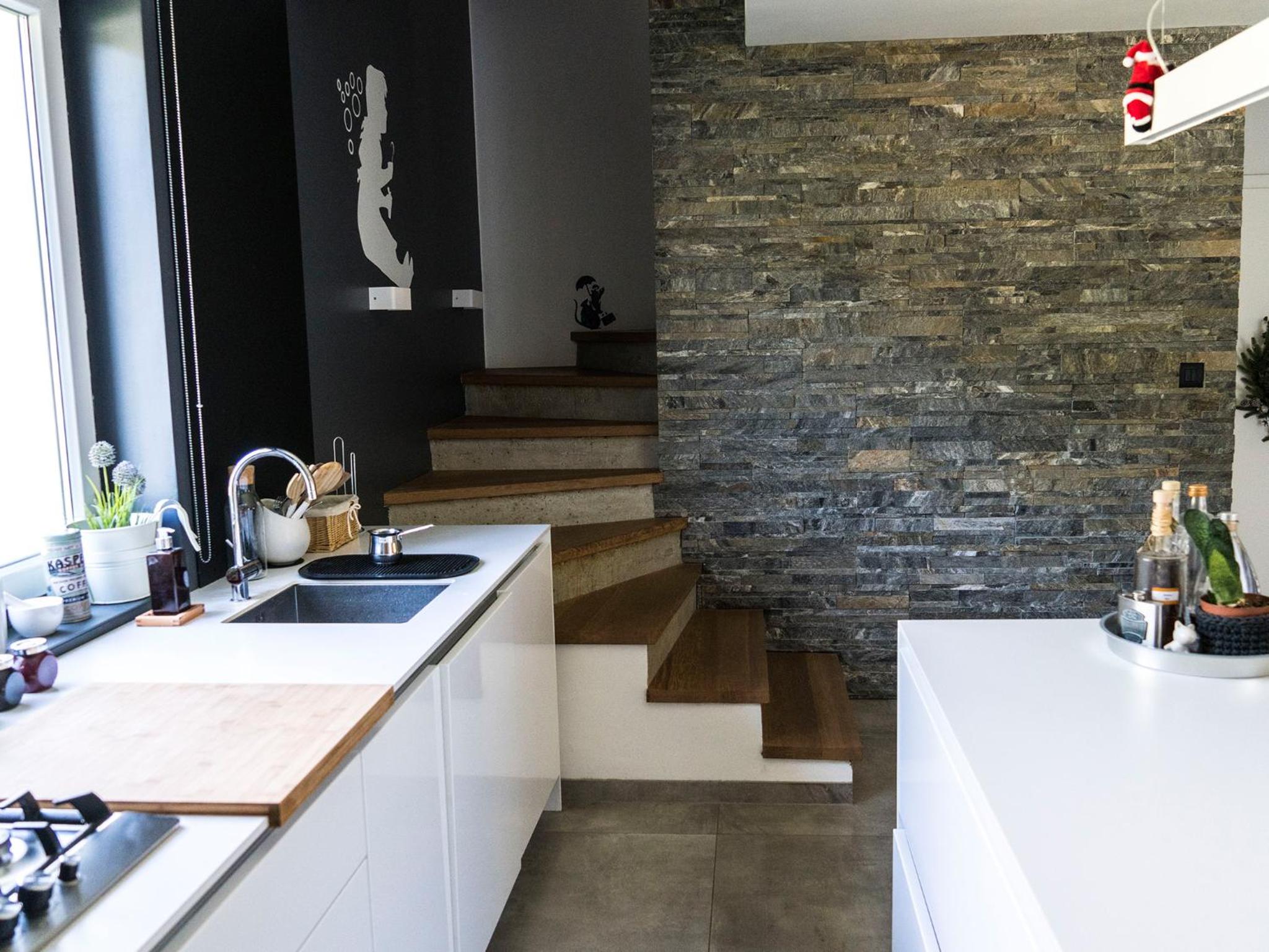 A modern flat view 3