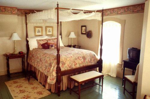 Strawberry Farm B and B - Property Image 1