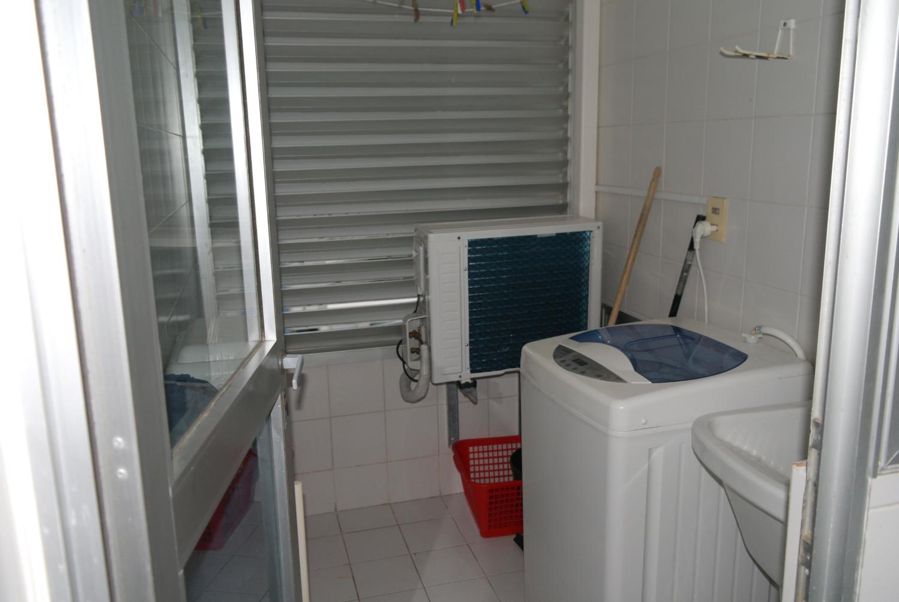 Photo 37