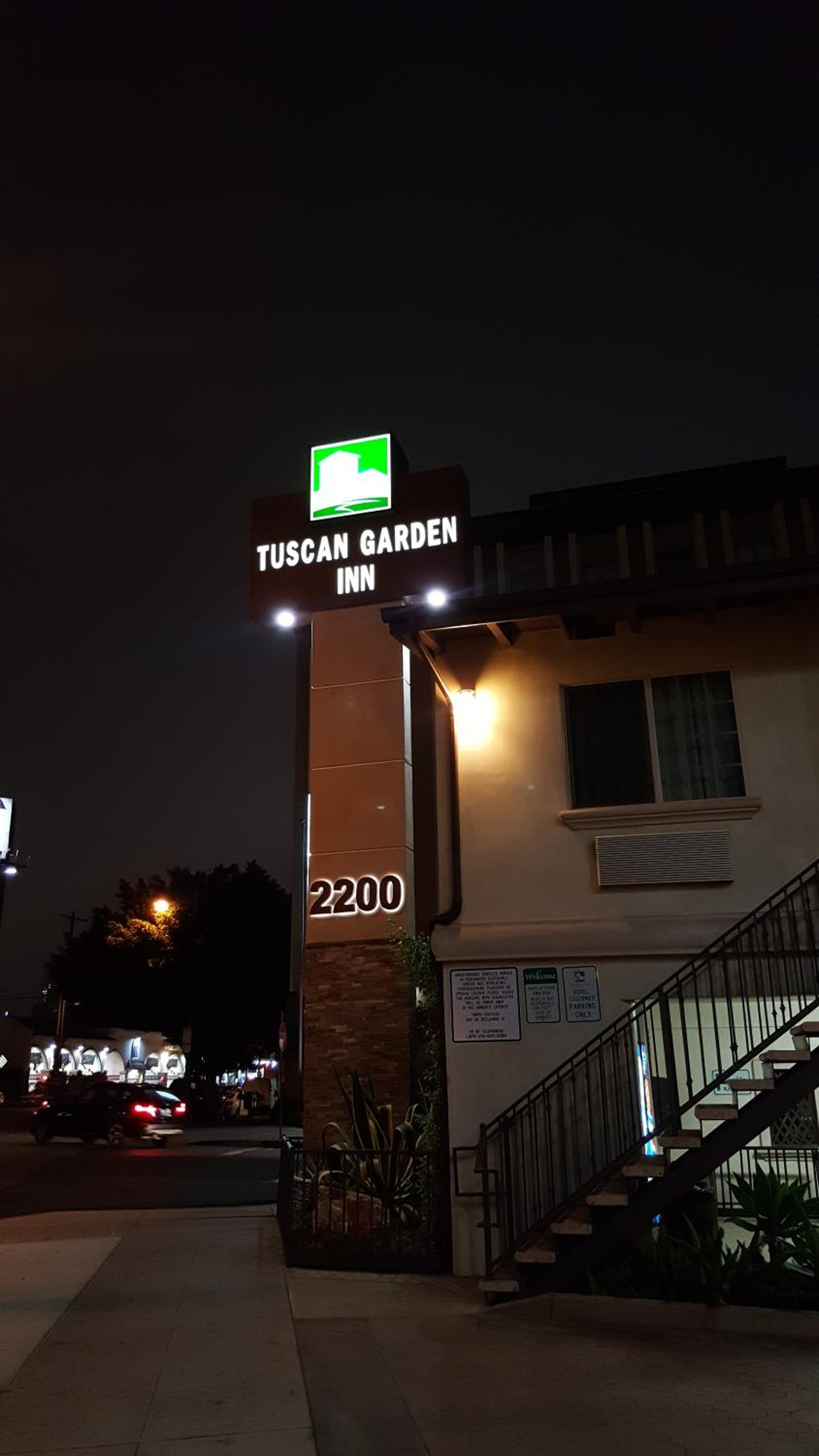 Tuscan Garden Inn