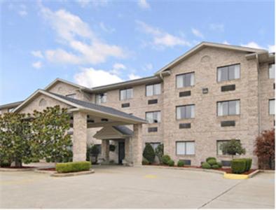 Ramada by Wyndham Catlettsburg Ashland view 2