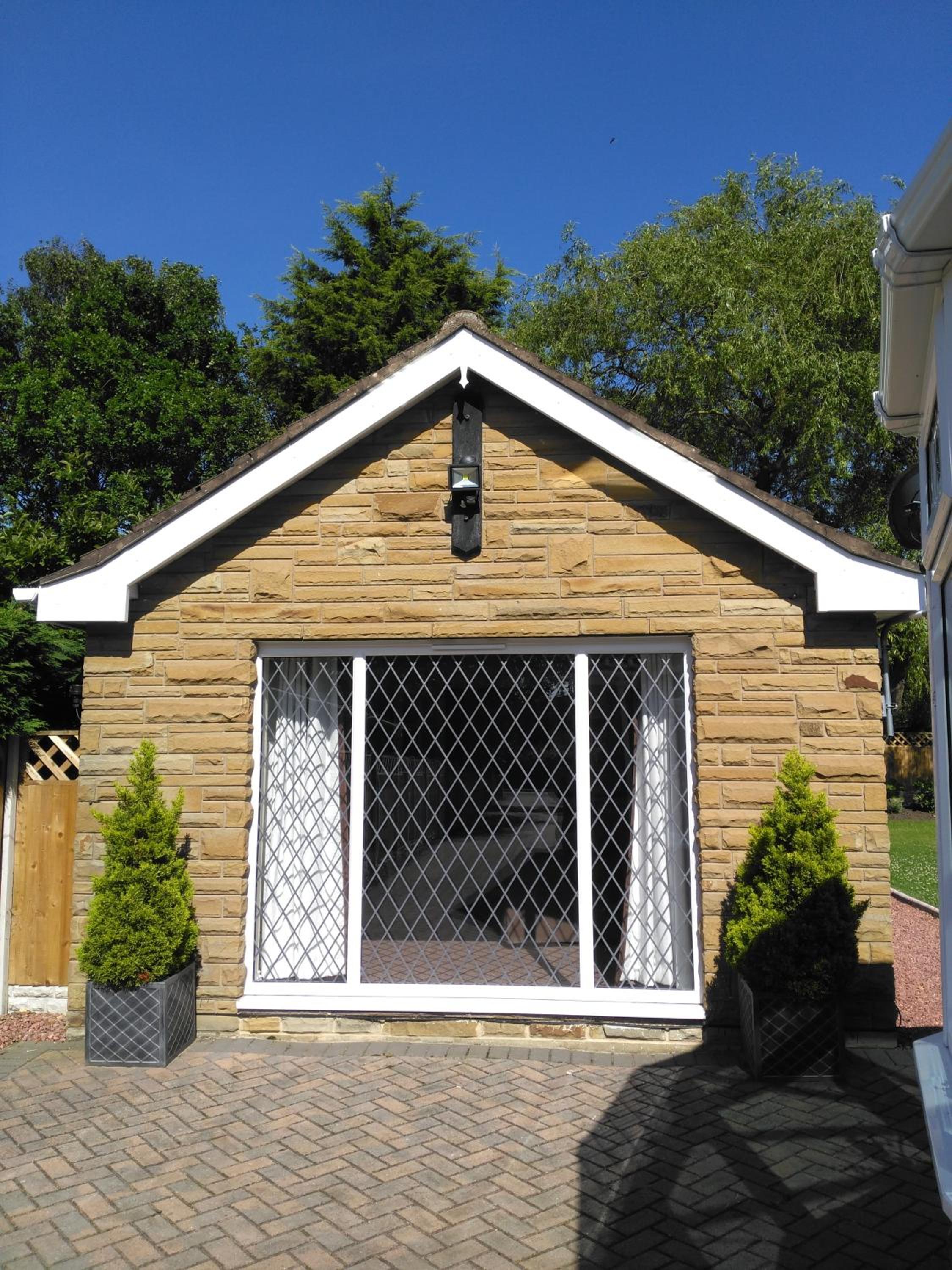 Oaktree Lodge view 4