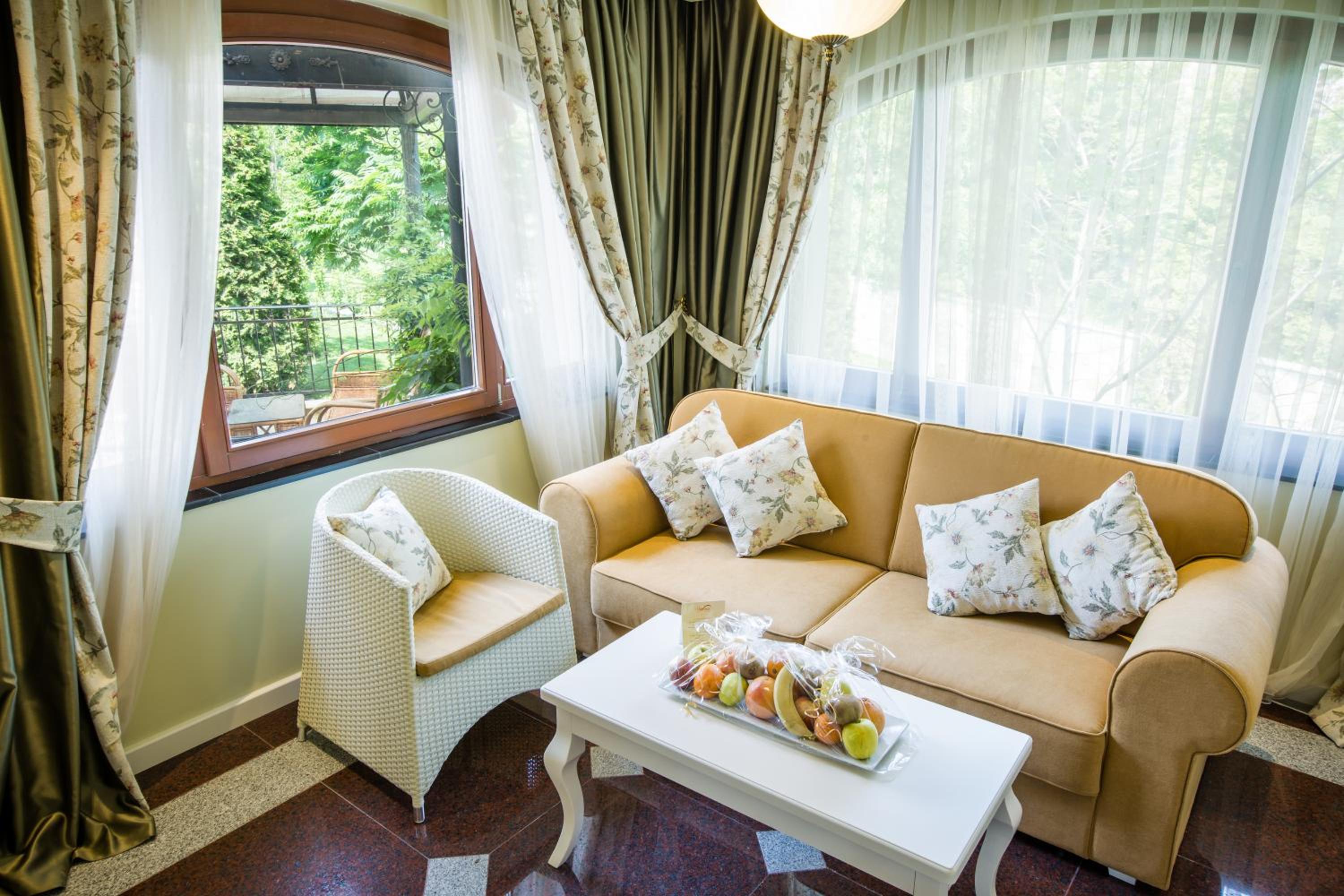 Helena VIP Villas and Suites - Half Board