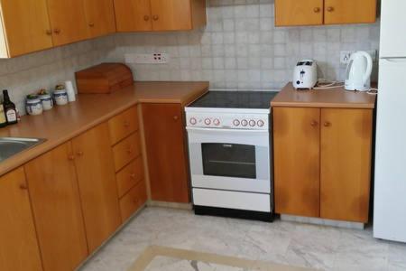 Larnaka Beach House 3
