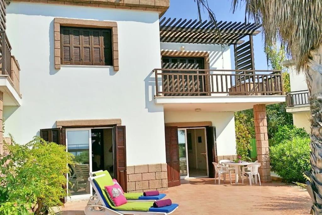 Larnaka Beach House 3